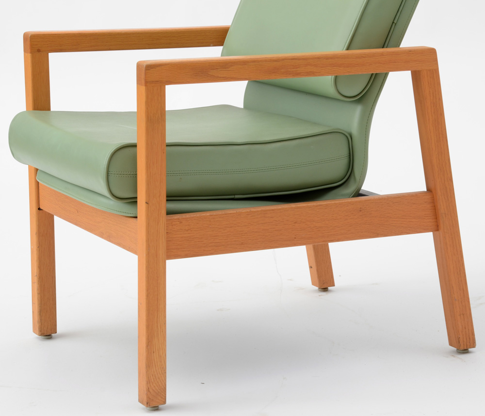 Oak and Vinyl High Back Office Chair