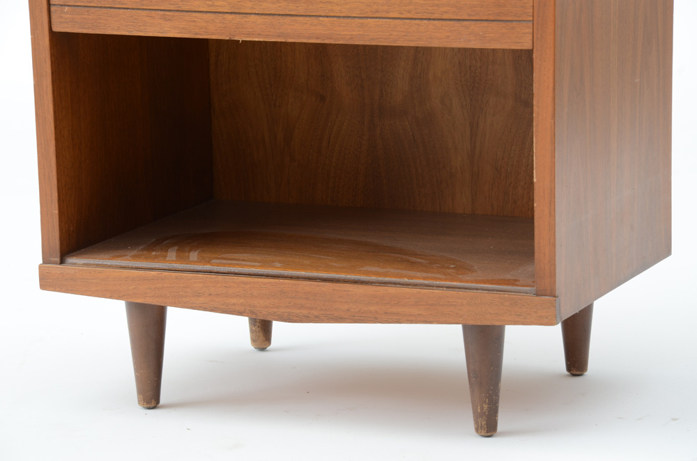 Robinson Mid Century Modern Nightstand