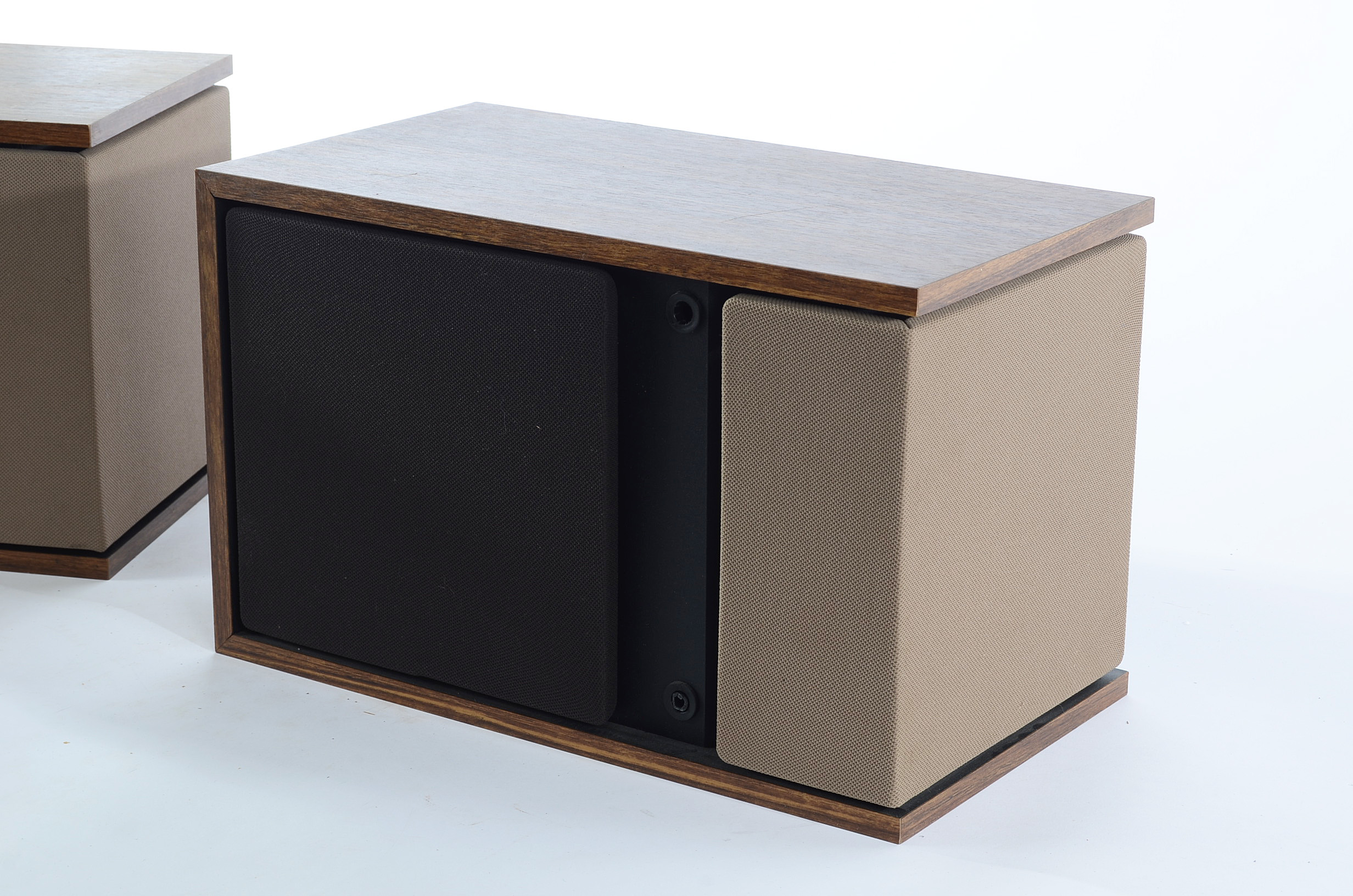 Pair of Bose Shelf Speakers