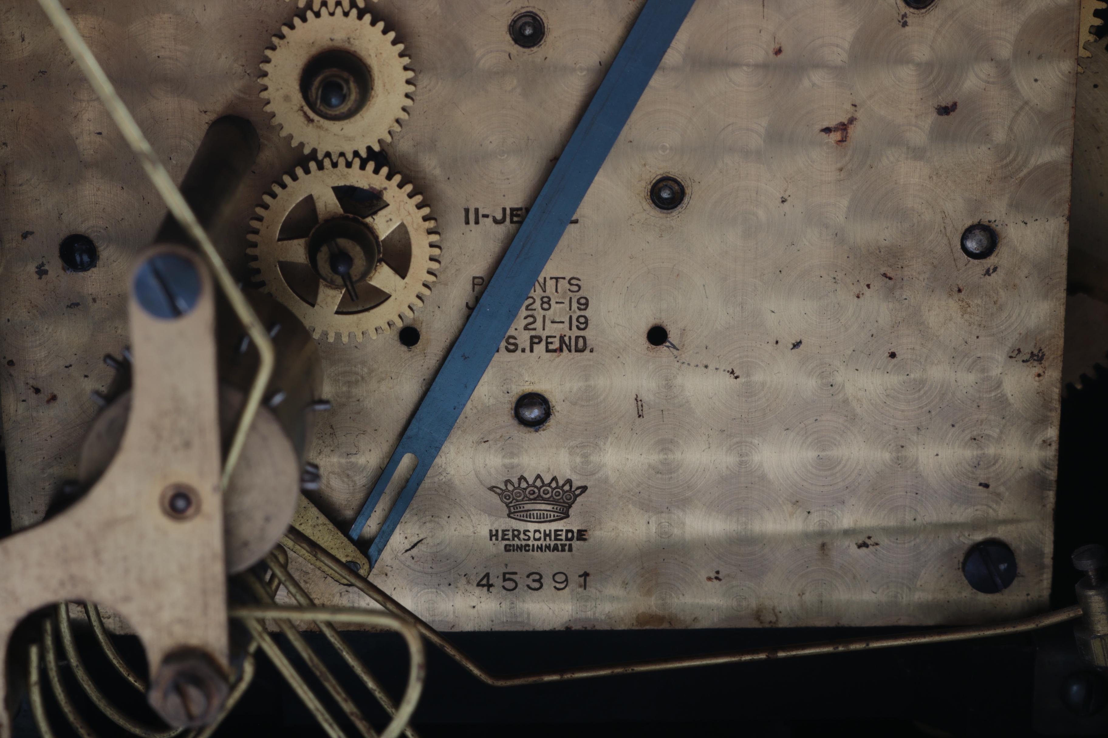 Herschede Wood Frame Desk Clock