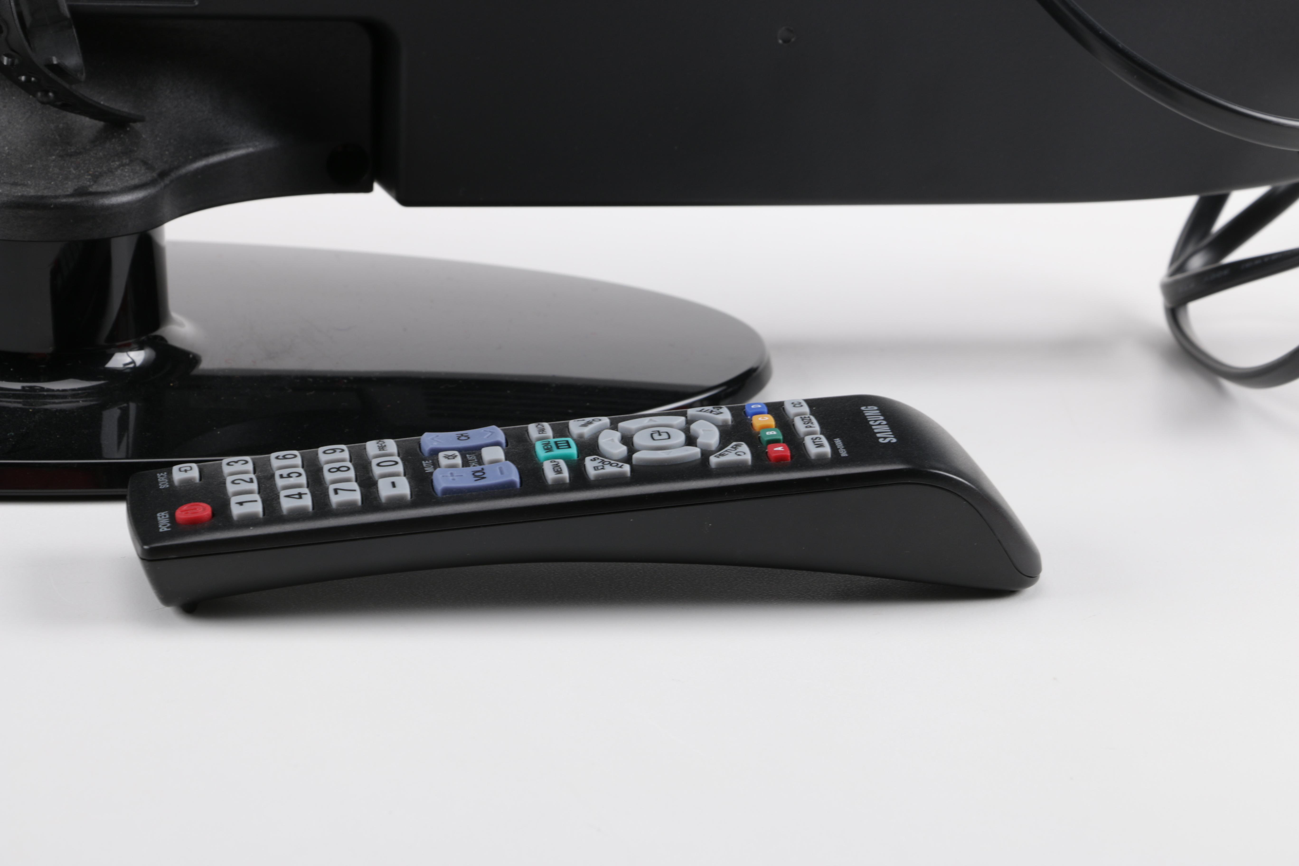 Samsung 26" LCD Flat Screen TV