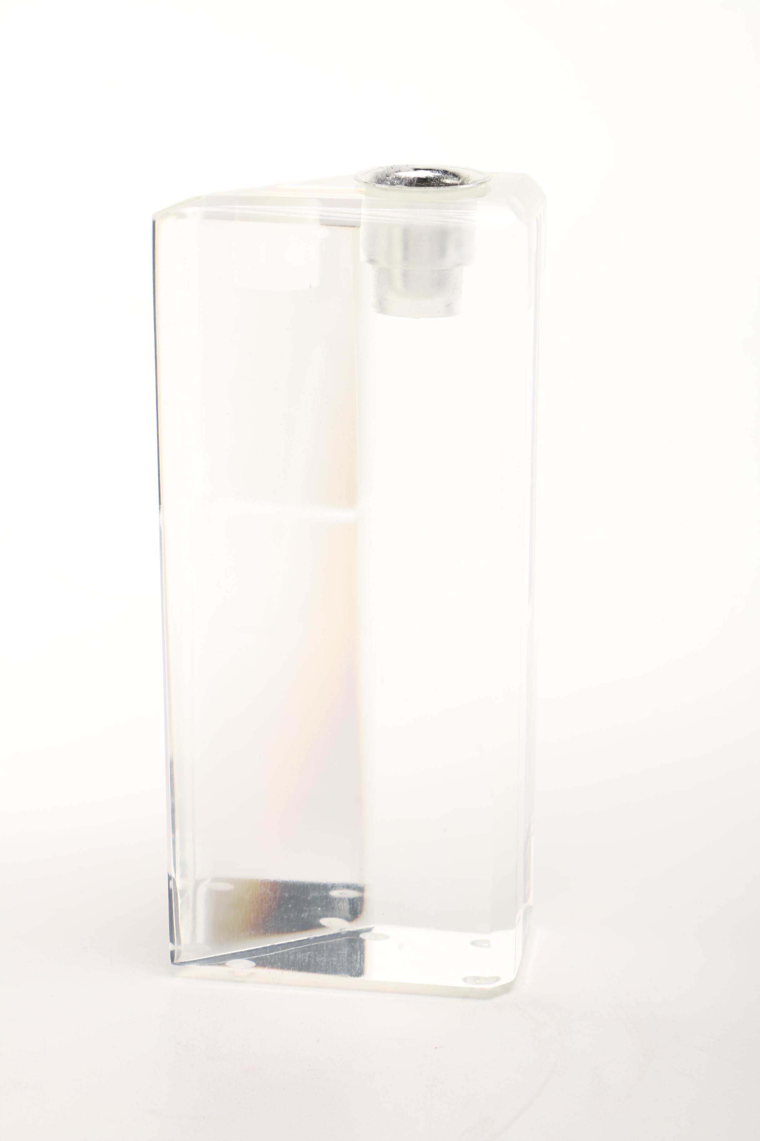 Modern Style Clear Acrylic Candle Holders