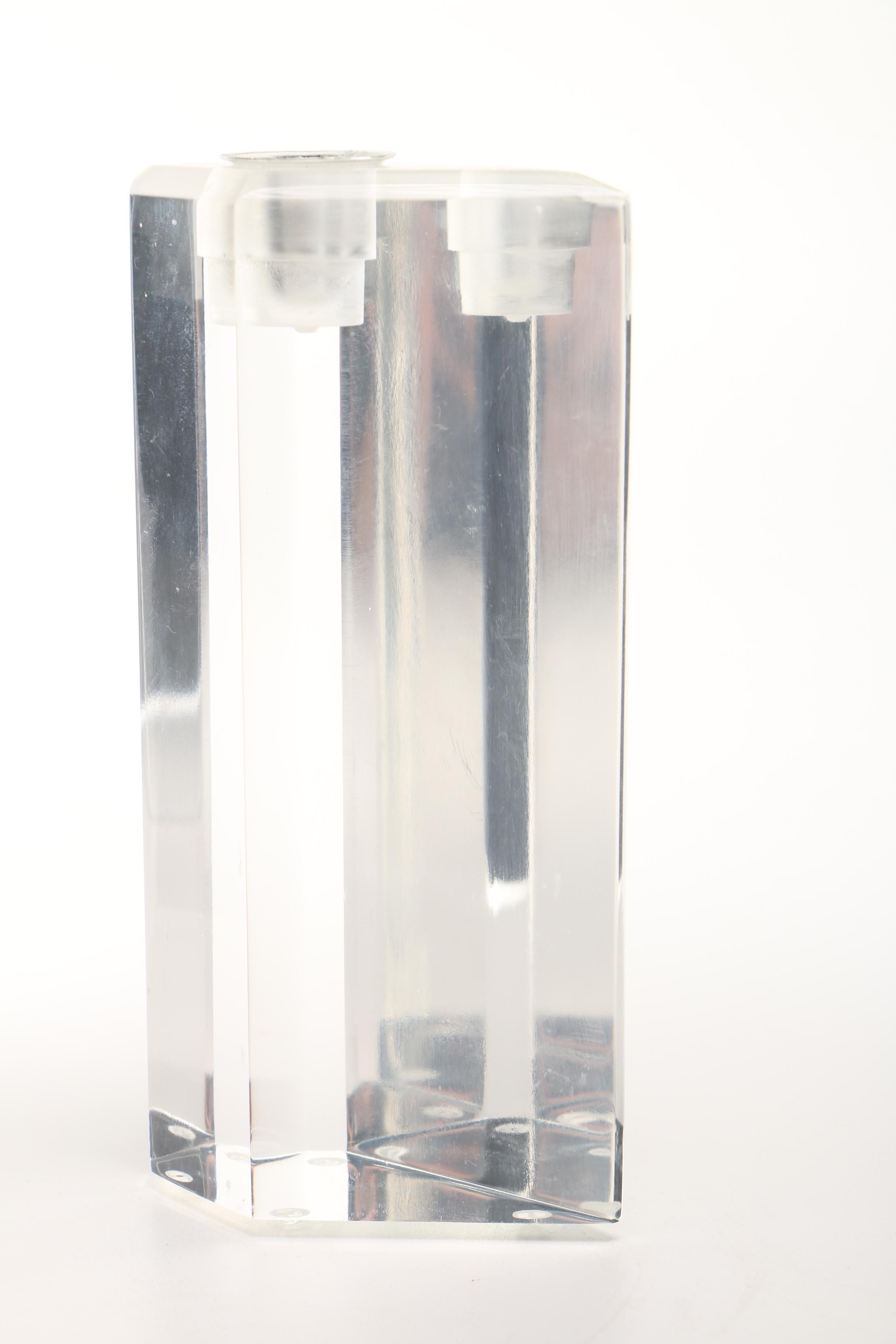 Modern Style Clear Acrylic Candle Holders