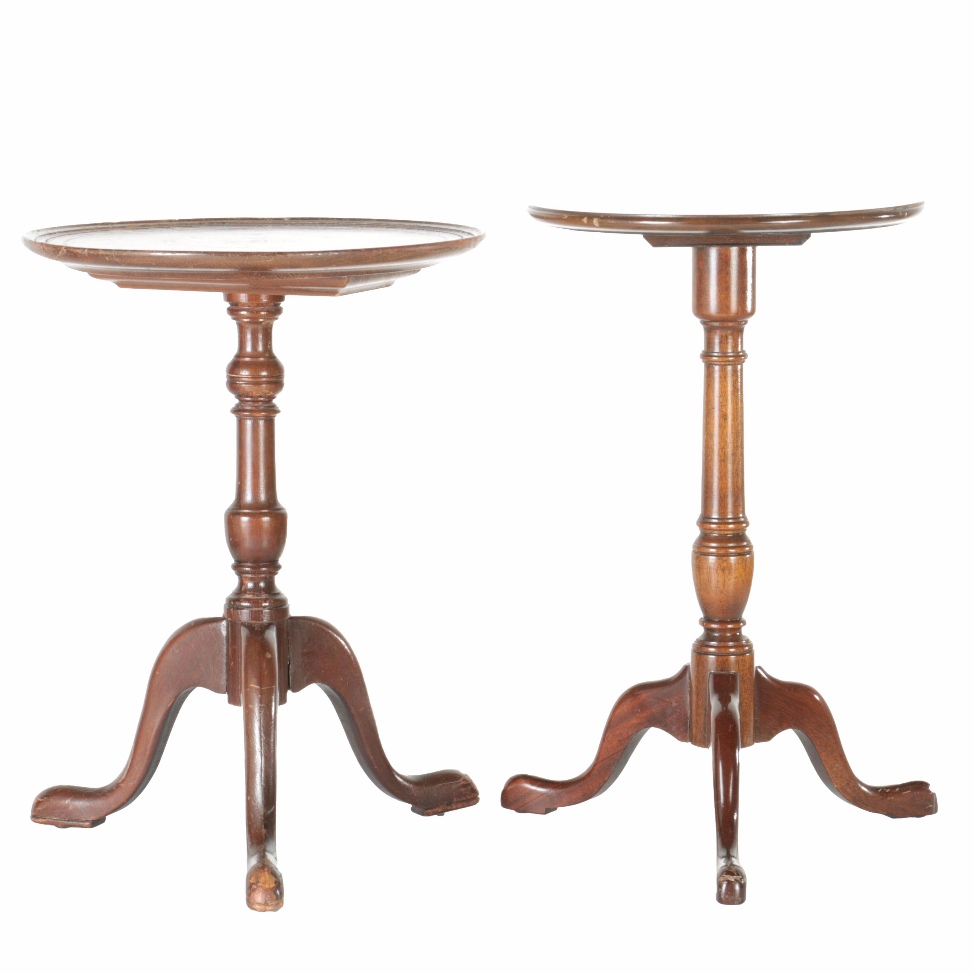 Vintage Federal Style Pedestal Side Tables