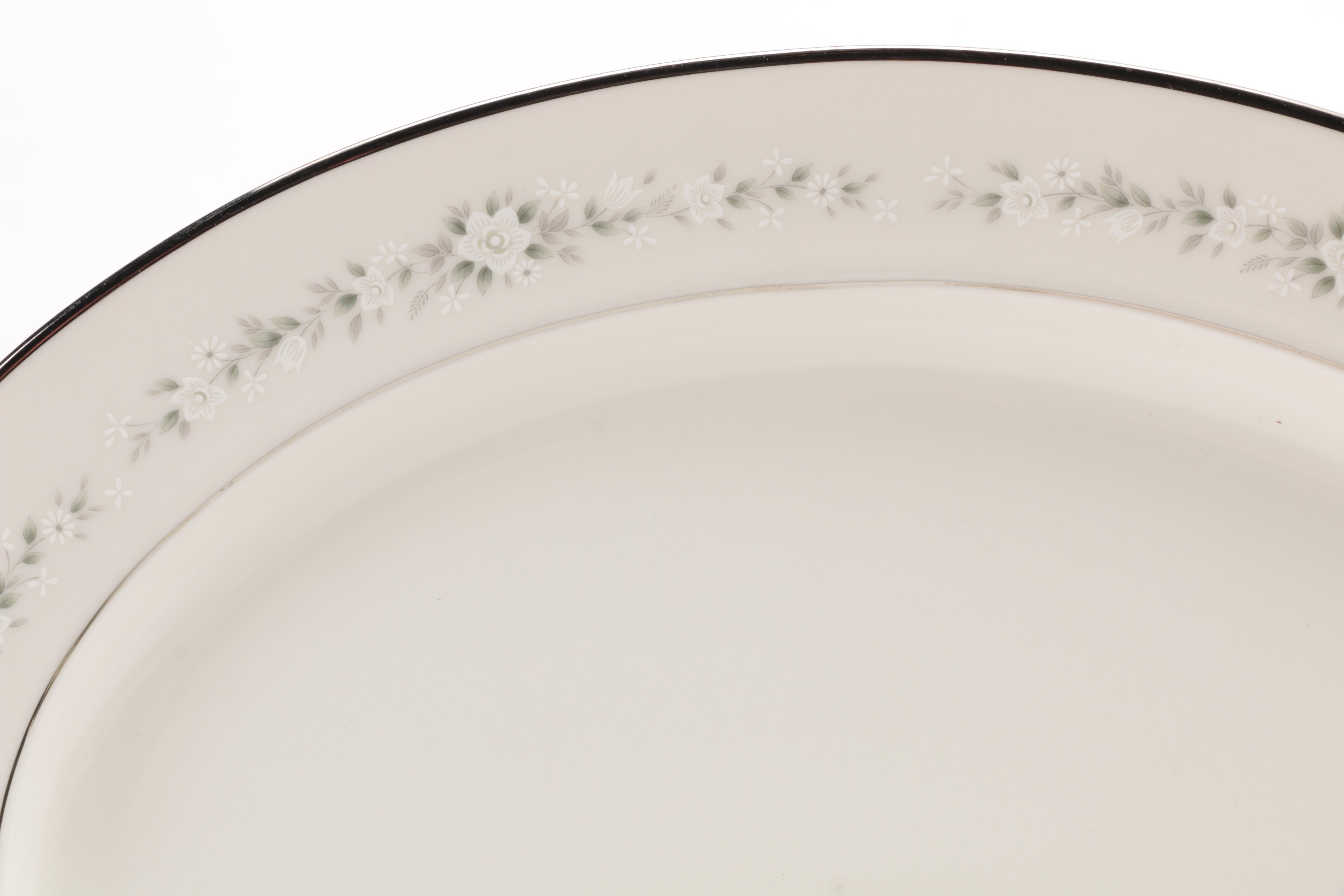 Noritake Ivory China "Heather" Set