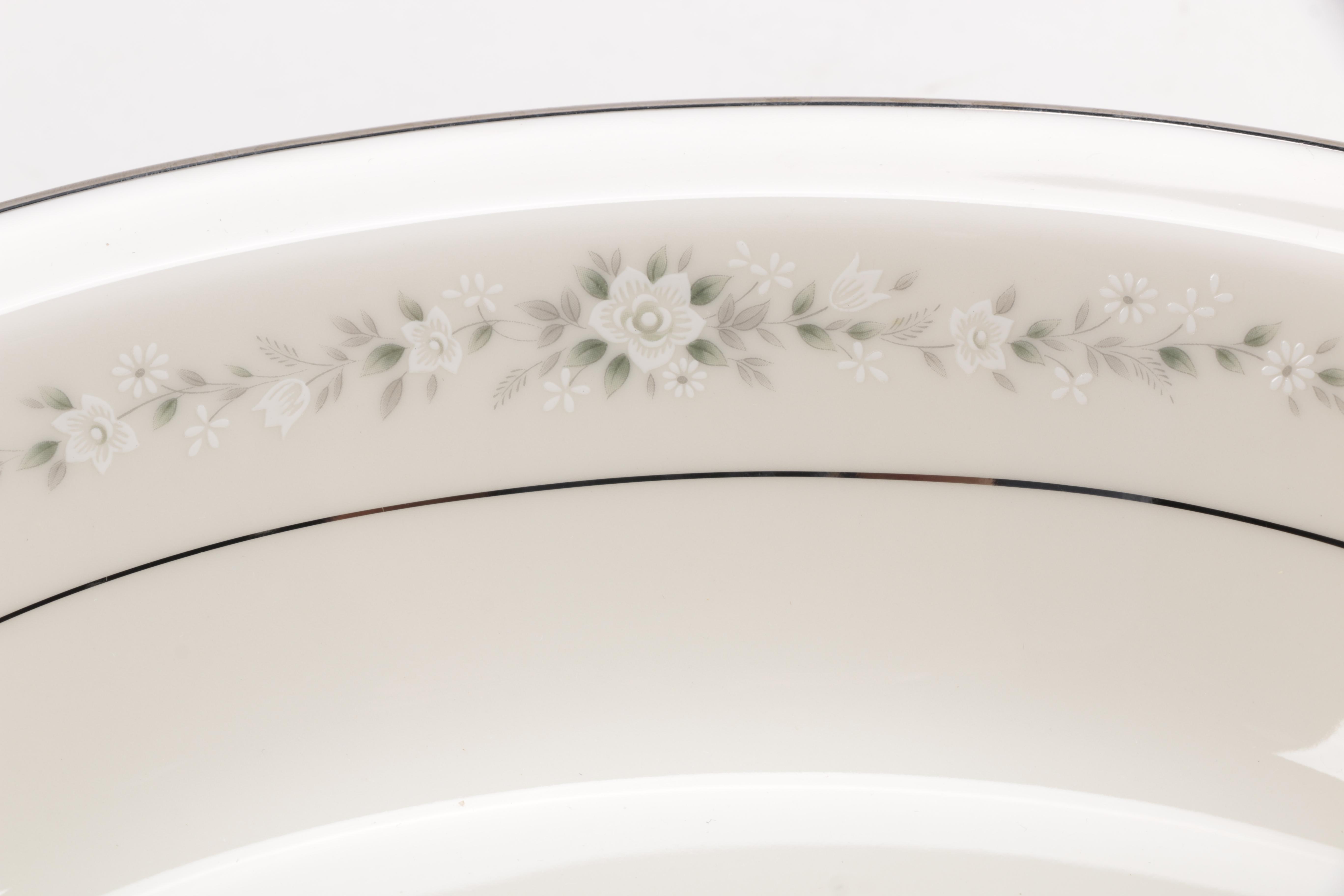 Noritake Ivory China "Heather" Set