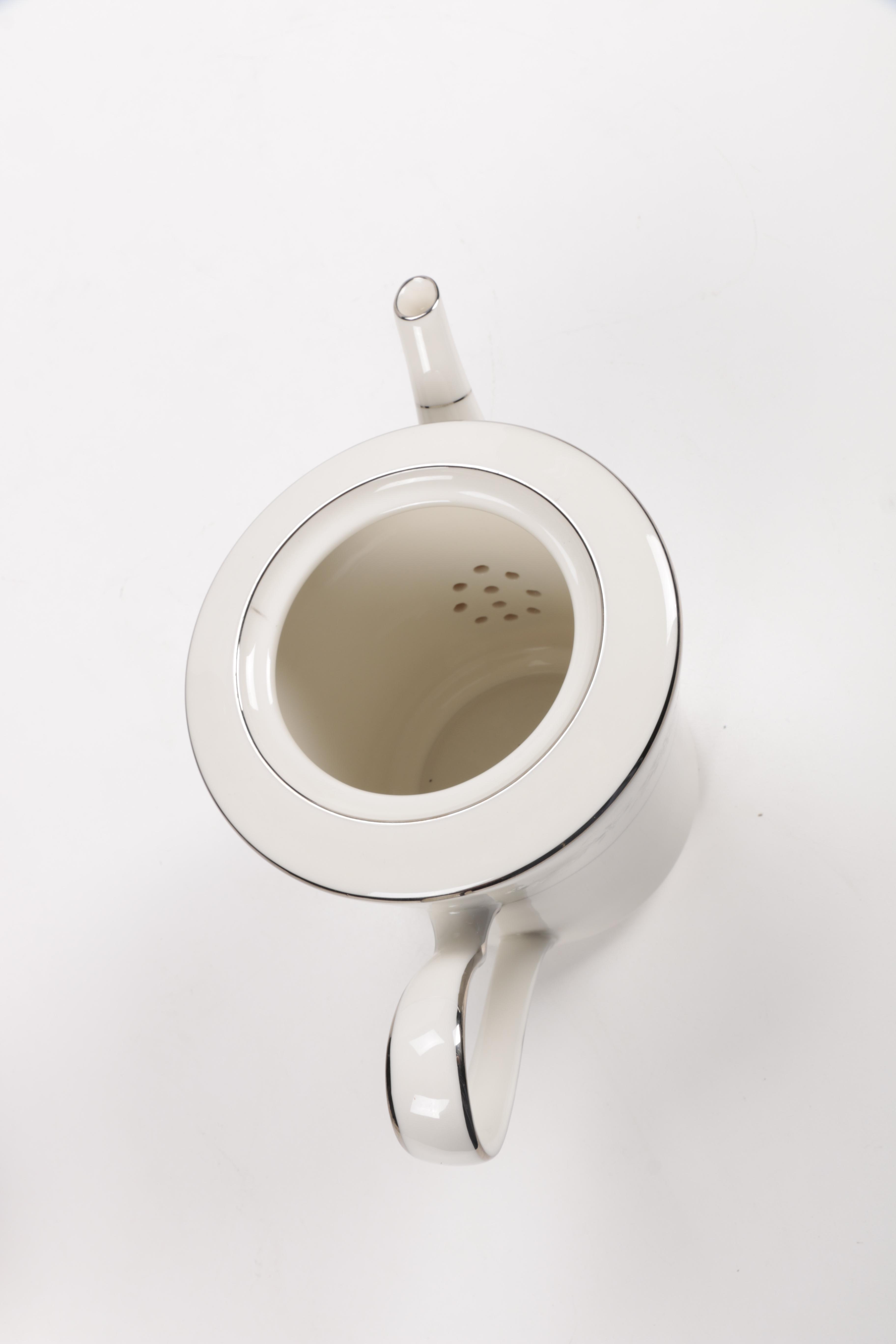 Noritake Ivory China "Heather" Set