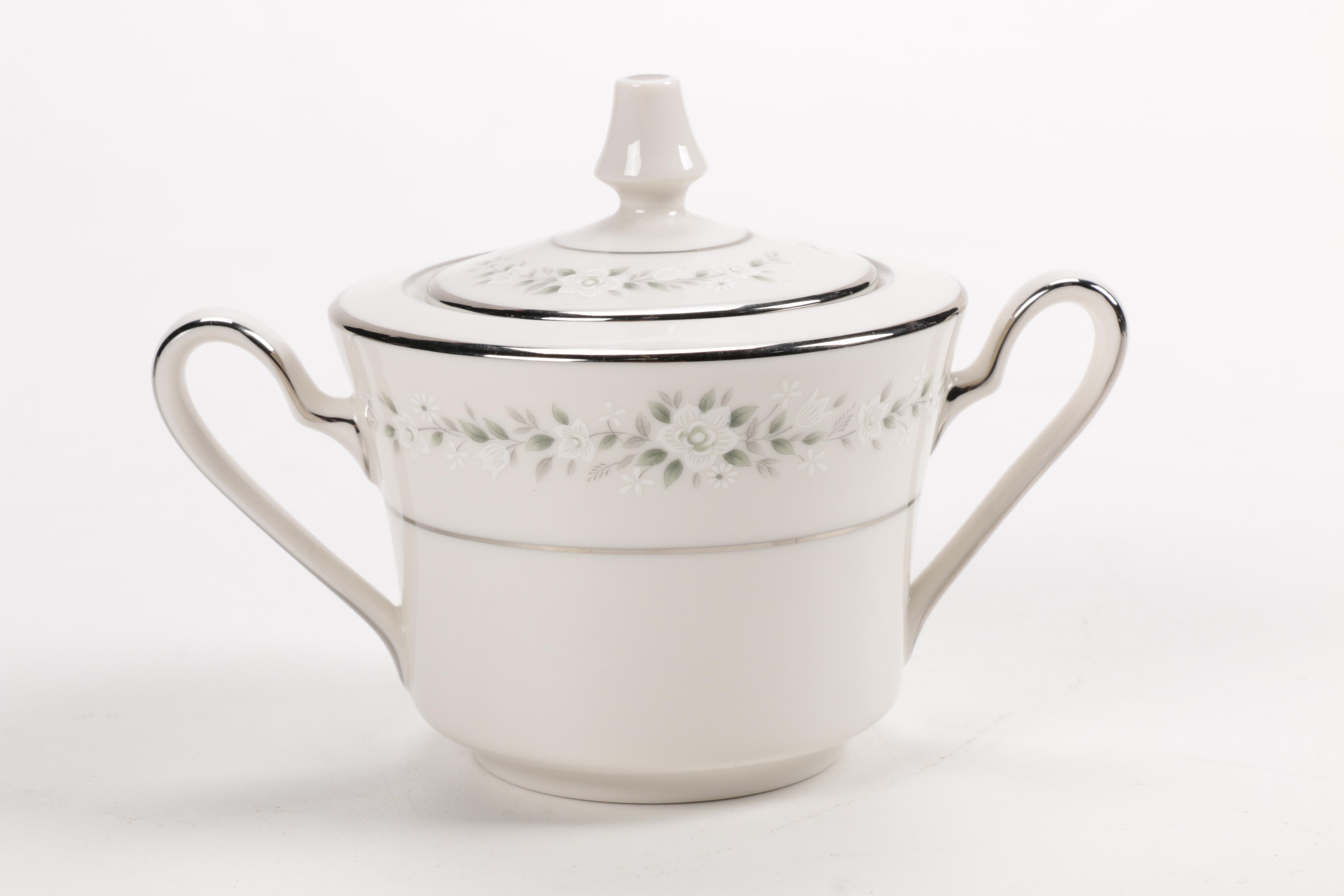 Noritake Ivory China "Heather" Set