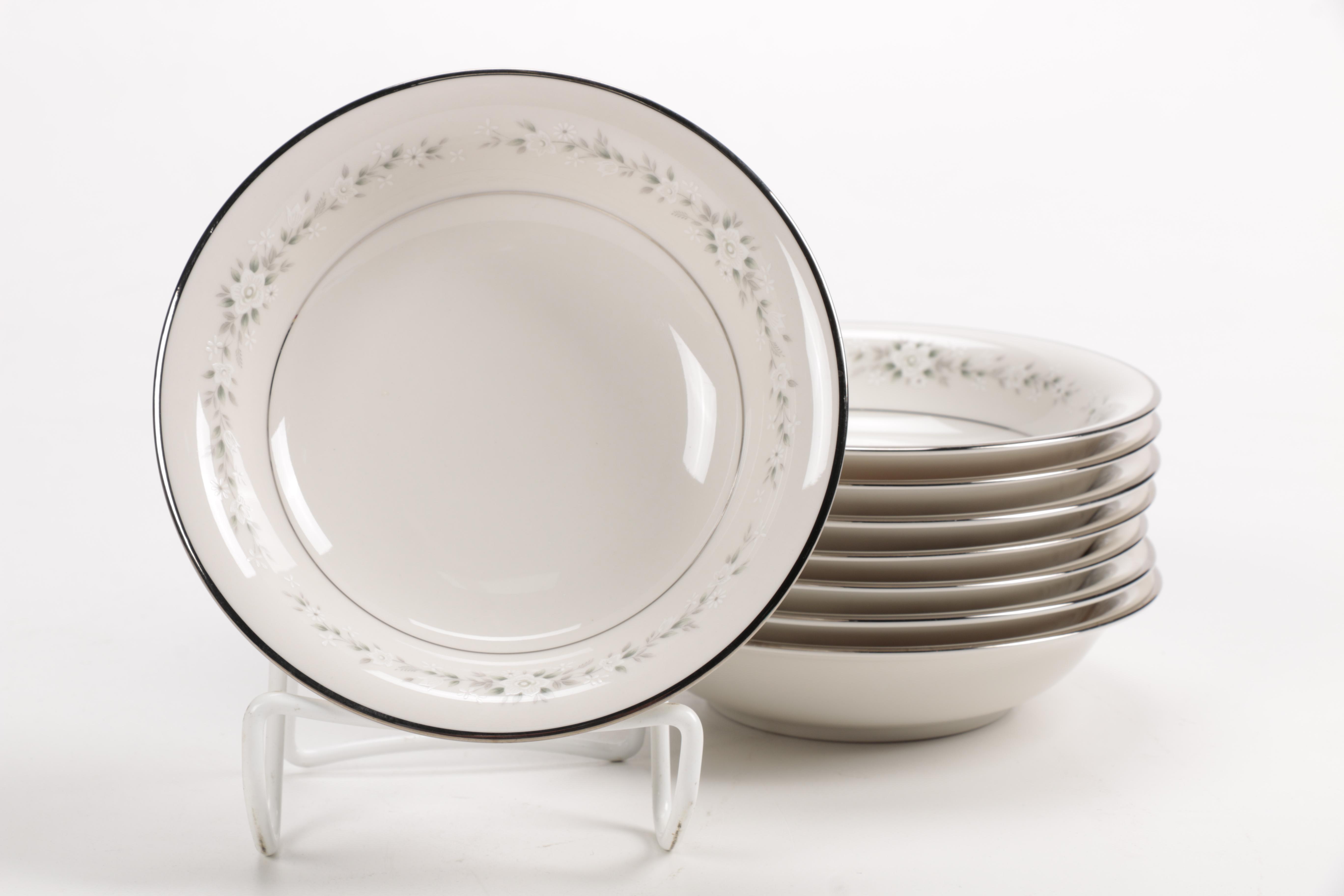 Noritake Ivory China "Heather" Set