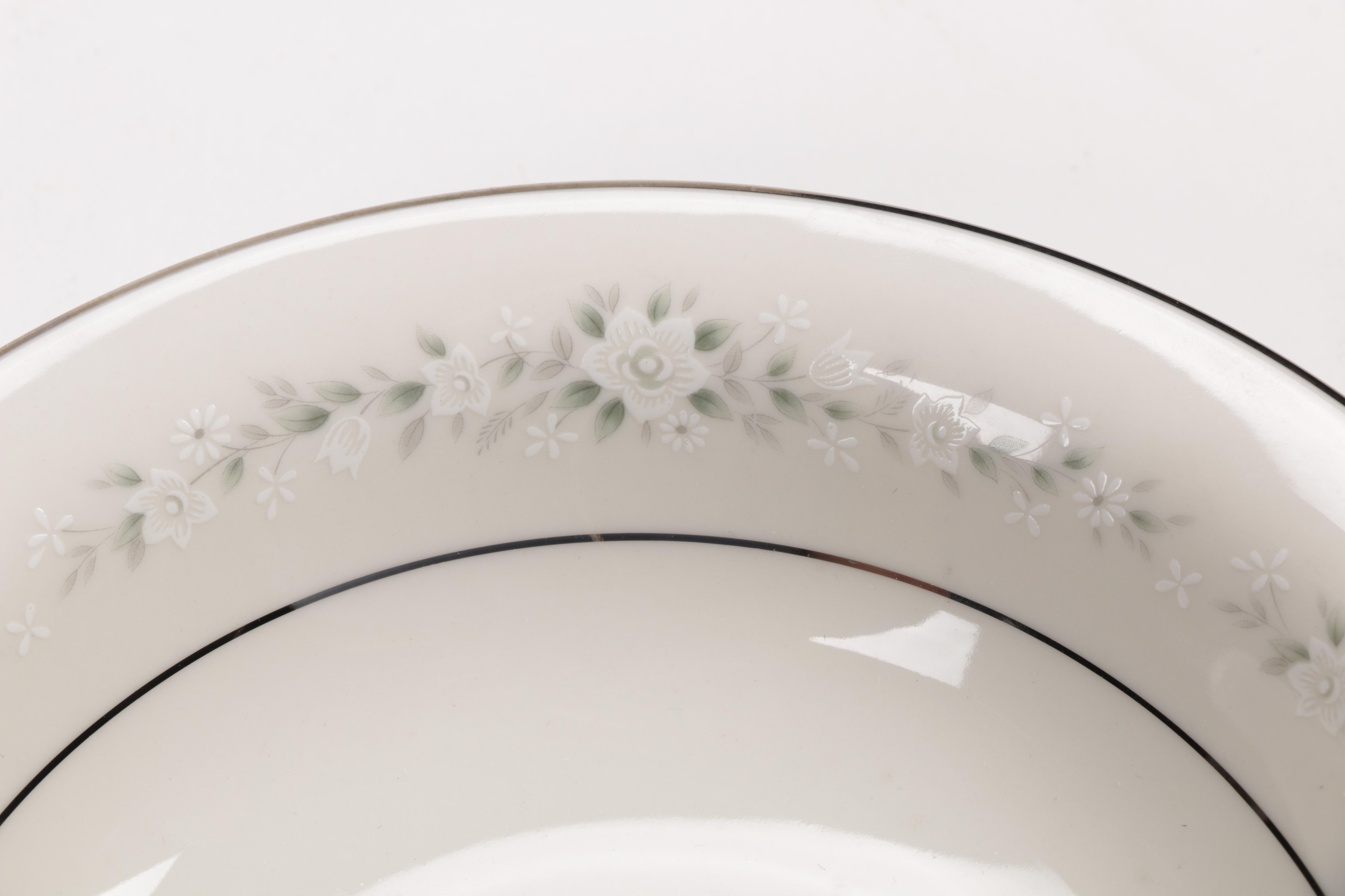 Noritake Ivory China "Heather" Set
