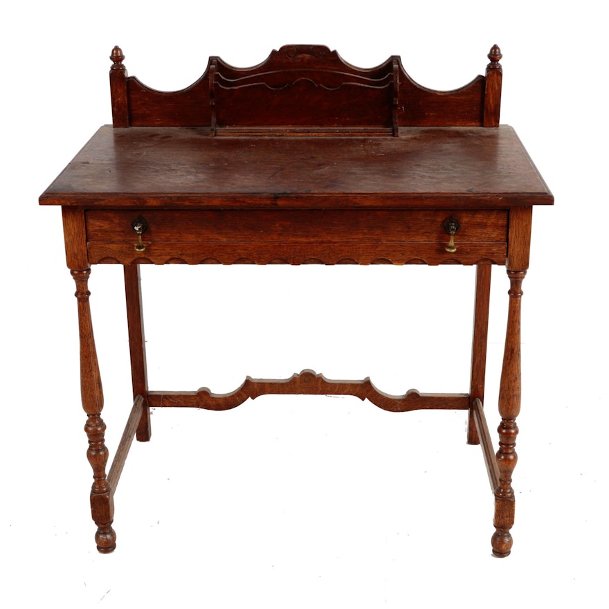 Early 20th Century "Arts & Crafts Furniture" Oak Writing Desk by Limbert