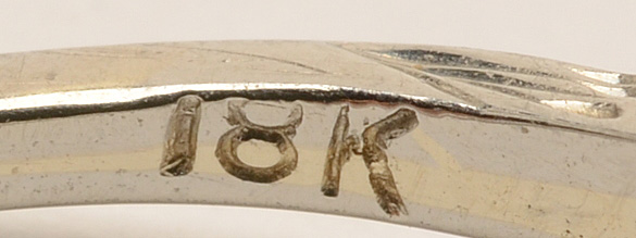 Vintage 18K White Gold Ring with Glass Center Stone