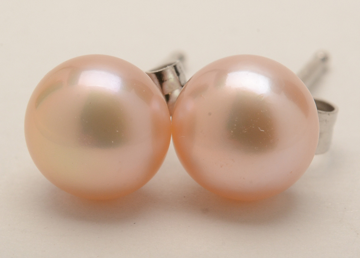 Cultured Pearl Jewelry With Blister Pearl Pendant