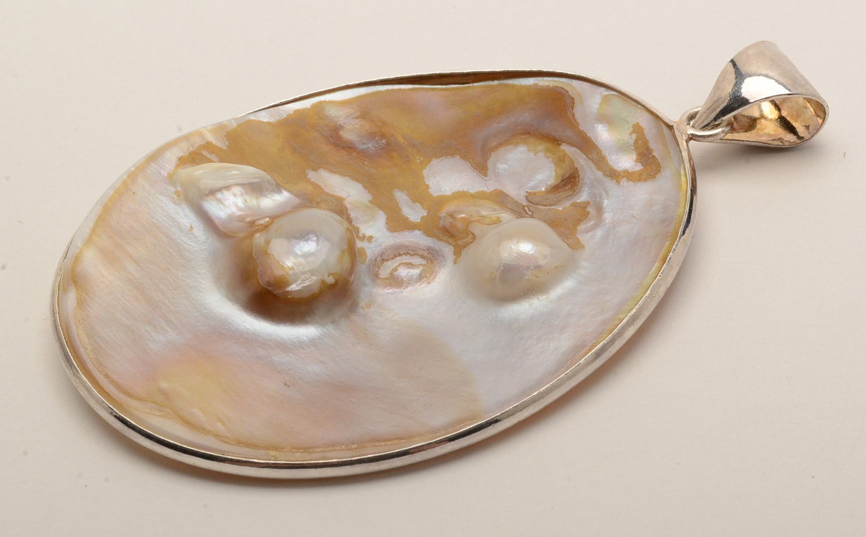 Cultured Pearl Jewelry With Blister Pearl Pendant