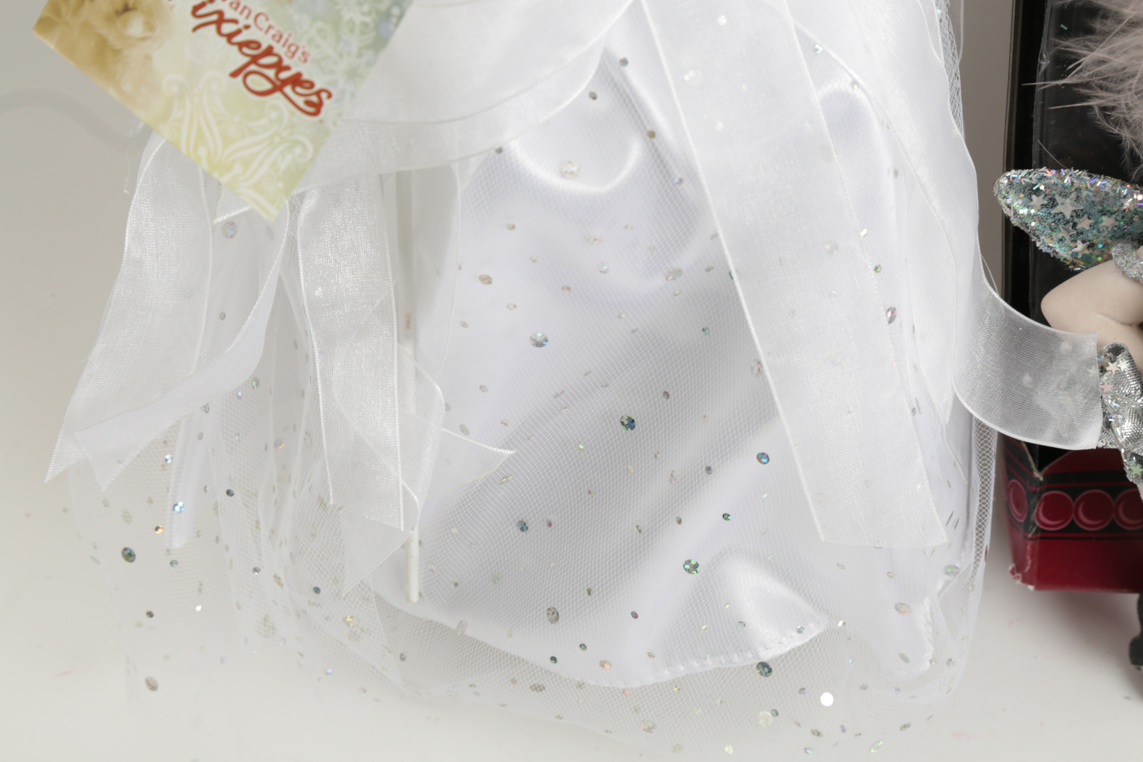 Collection of Van Craig Ornaments and Figurines Including "The Vantastiks"