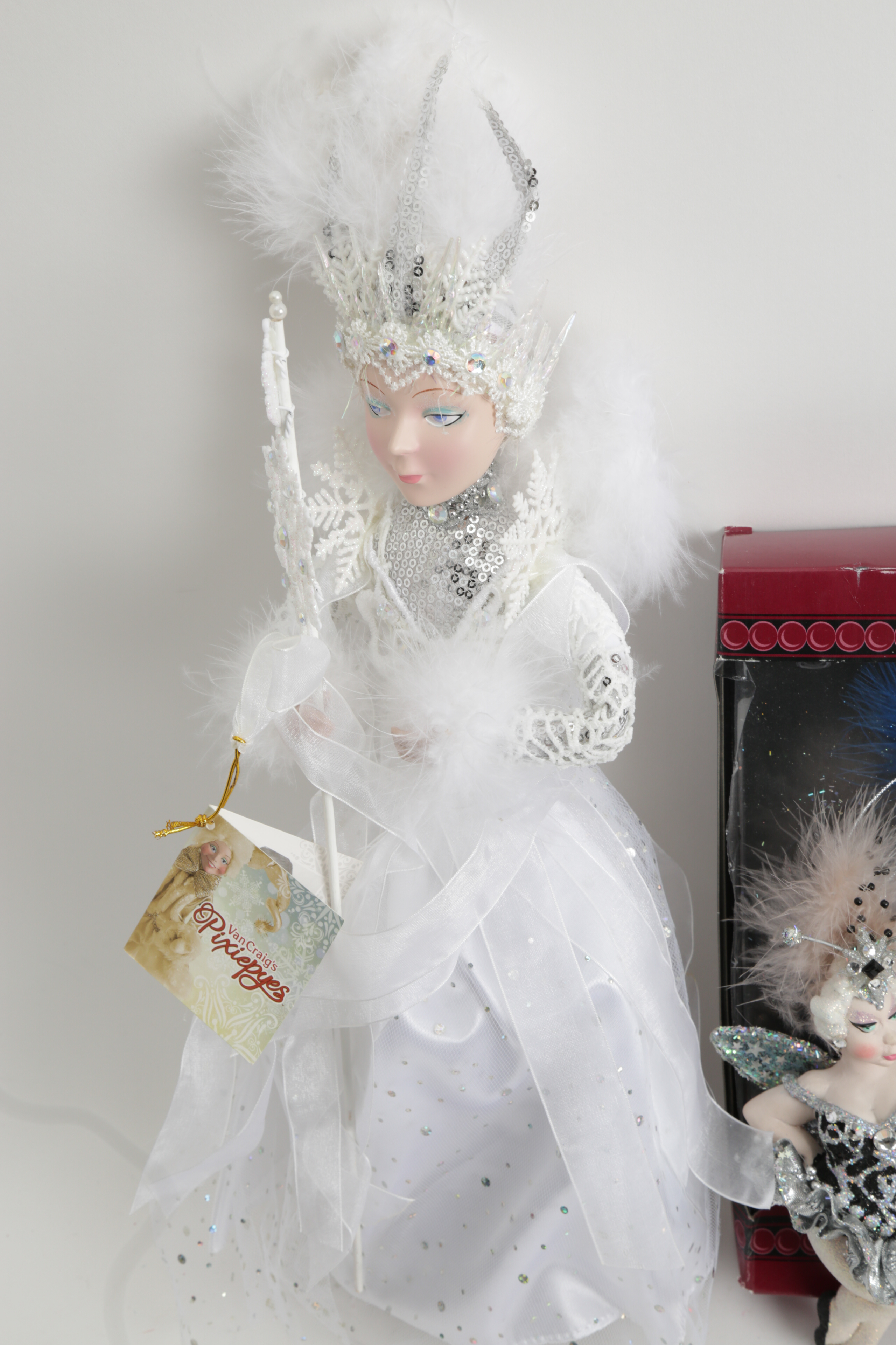 Collection of Van Craig Ornaments and Figurines Including "The Vantastiks"