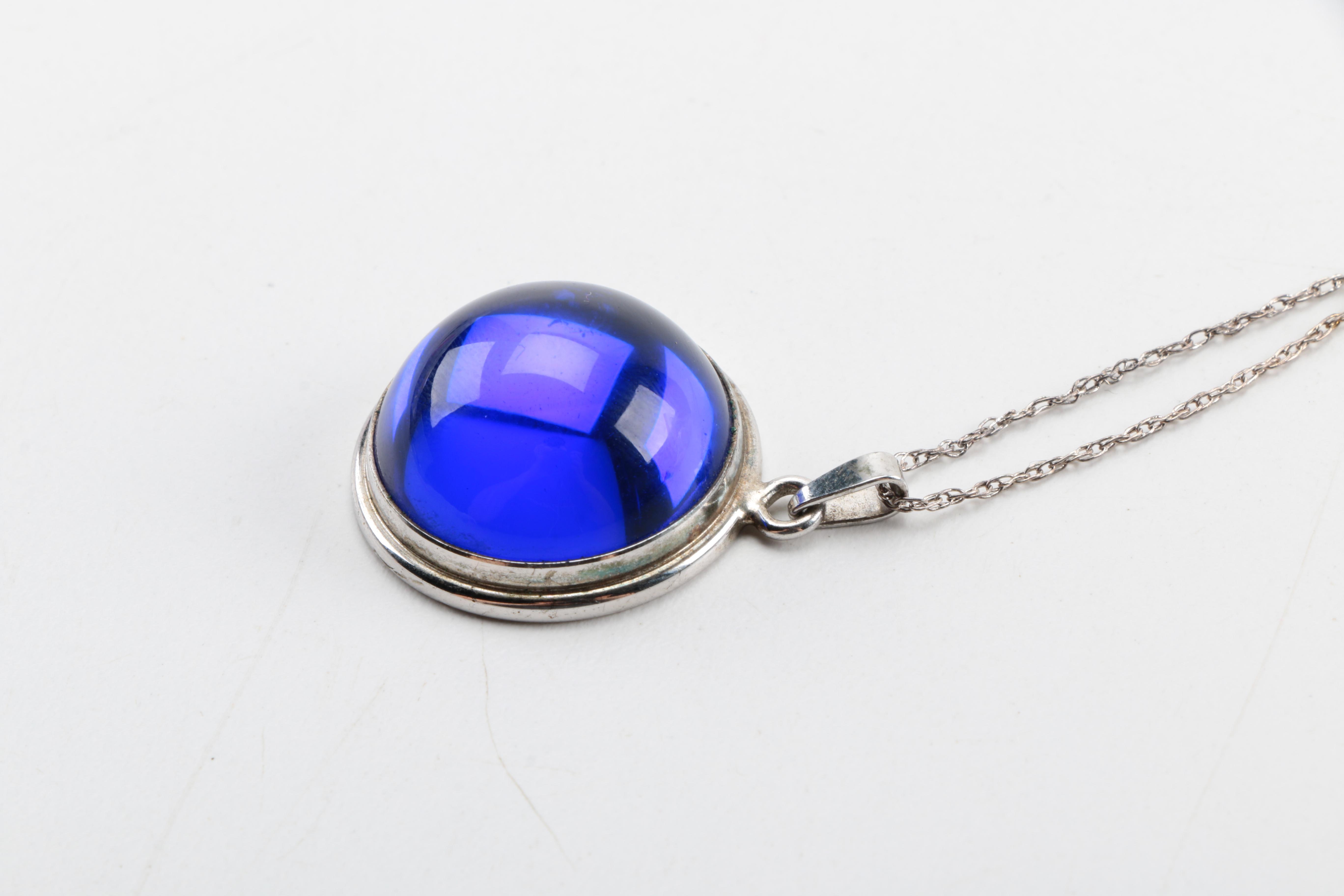 Sterling Silver Necklace With a Lalique Pendant