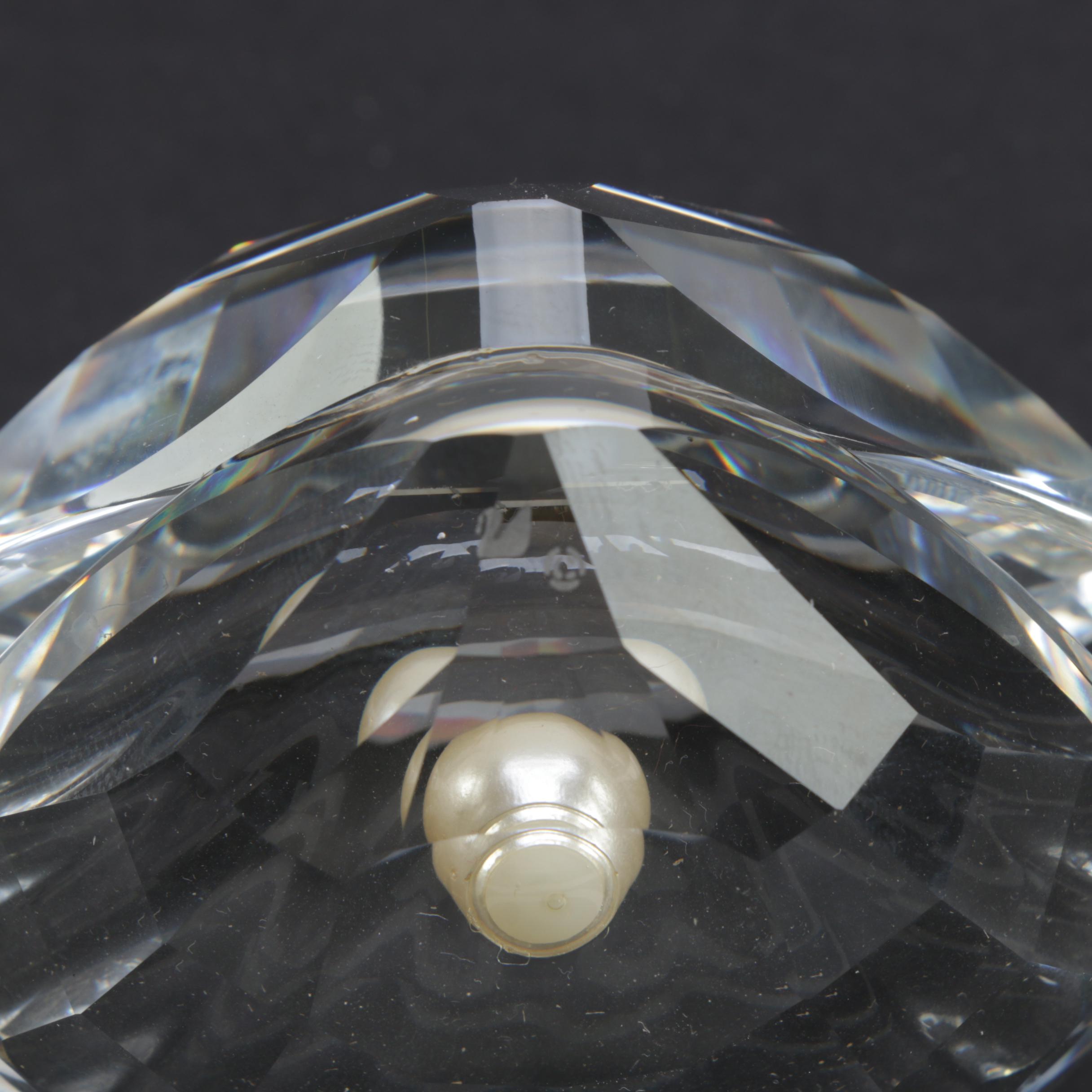 Swarovski Crystal Clam Figurine