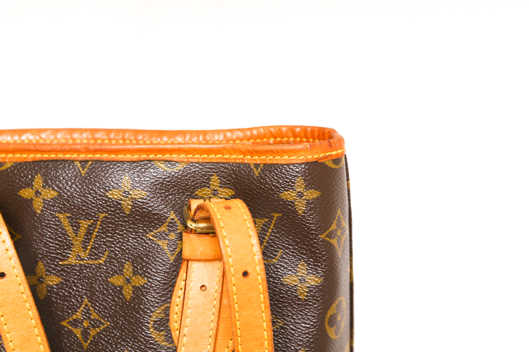 Louis Vuitton Monogram Petite Bucket Bag and Coin Purse