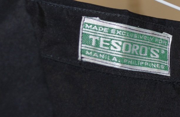 Men's Traditional Philippine Barong Tagalo Shirt Collection