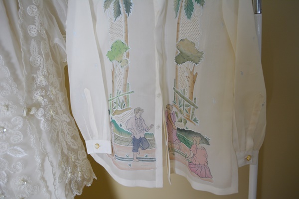 Women's Traditional Philippine Clothing