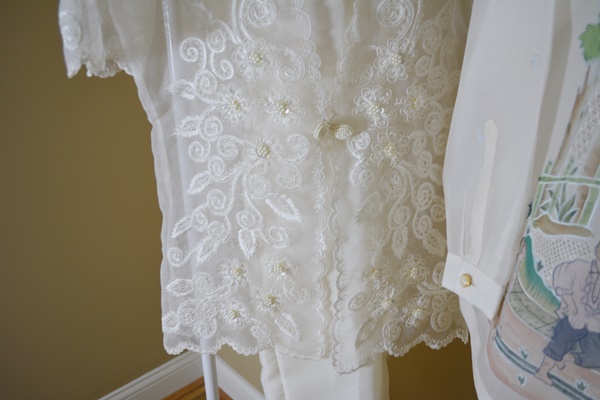 Women's Traditional Philippine Clothing