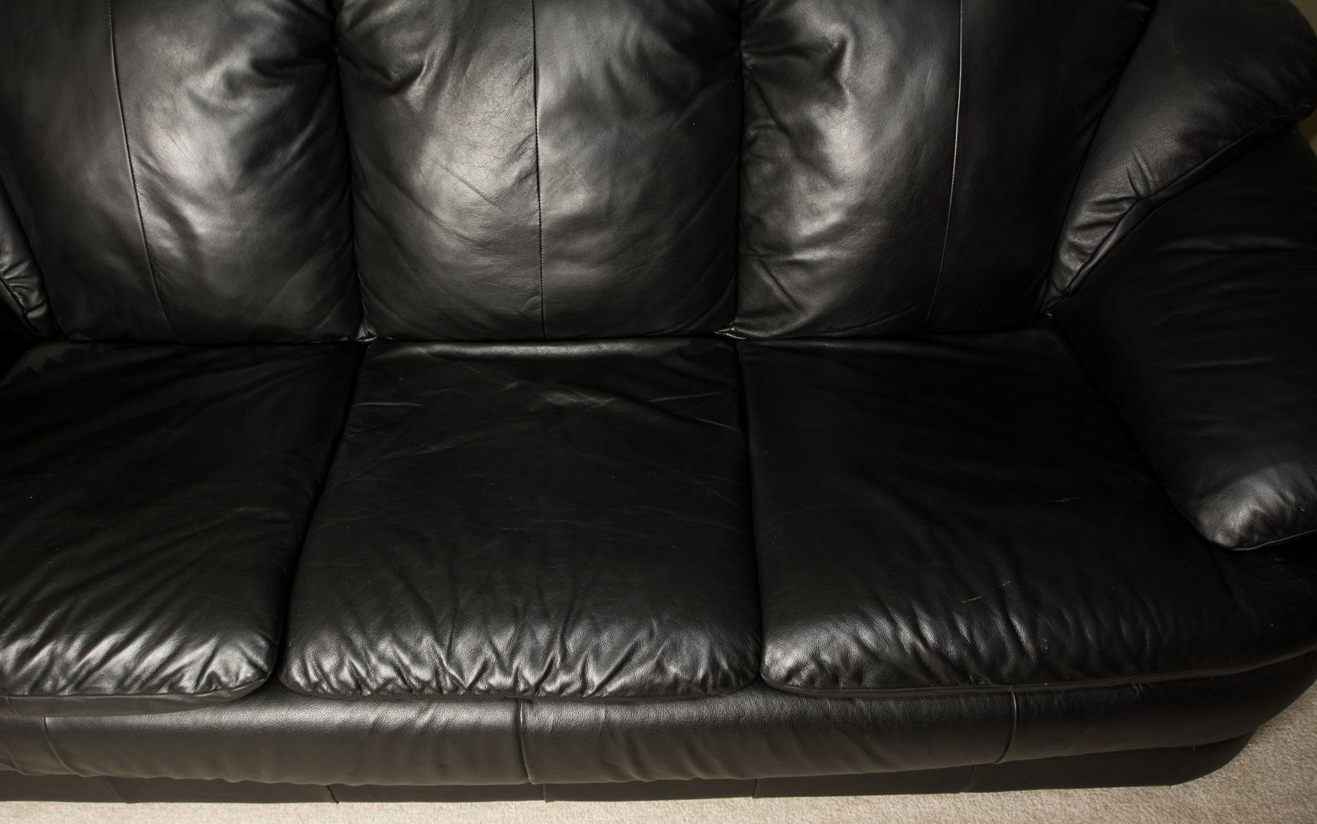 Black Leather Sleeper Sofa