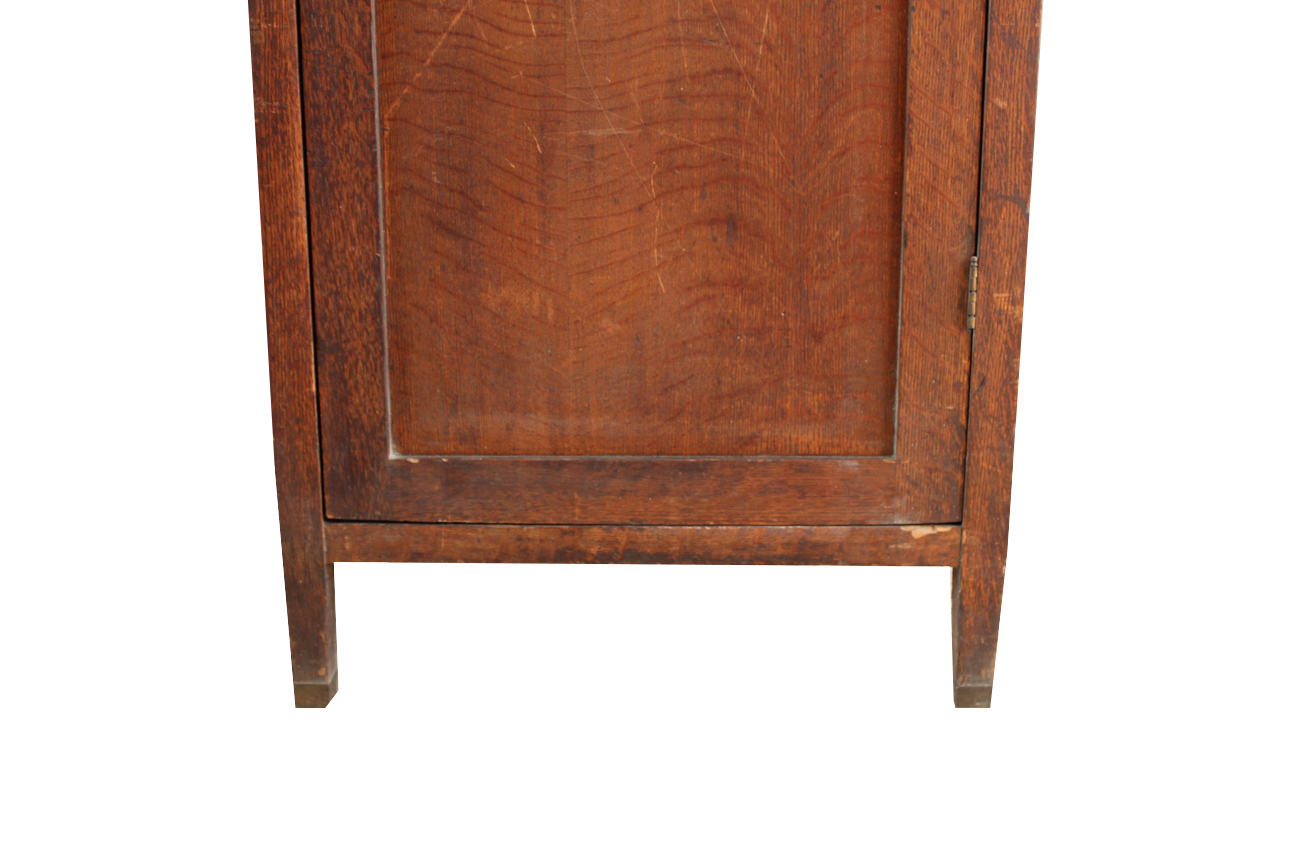 Early 20th Century Tiger Oak Wardrobe