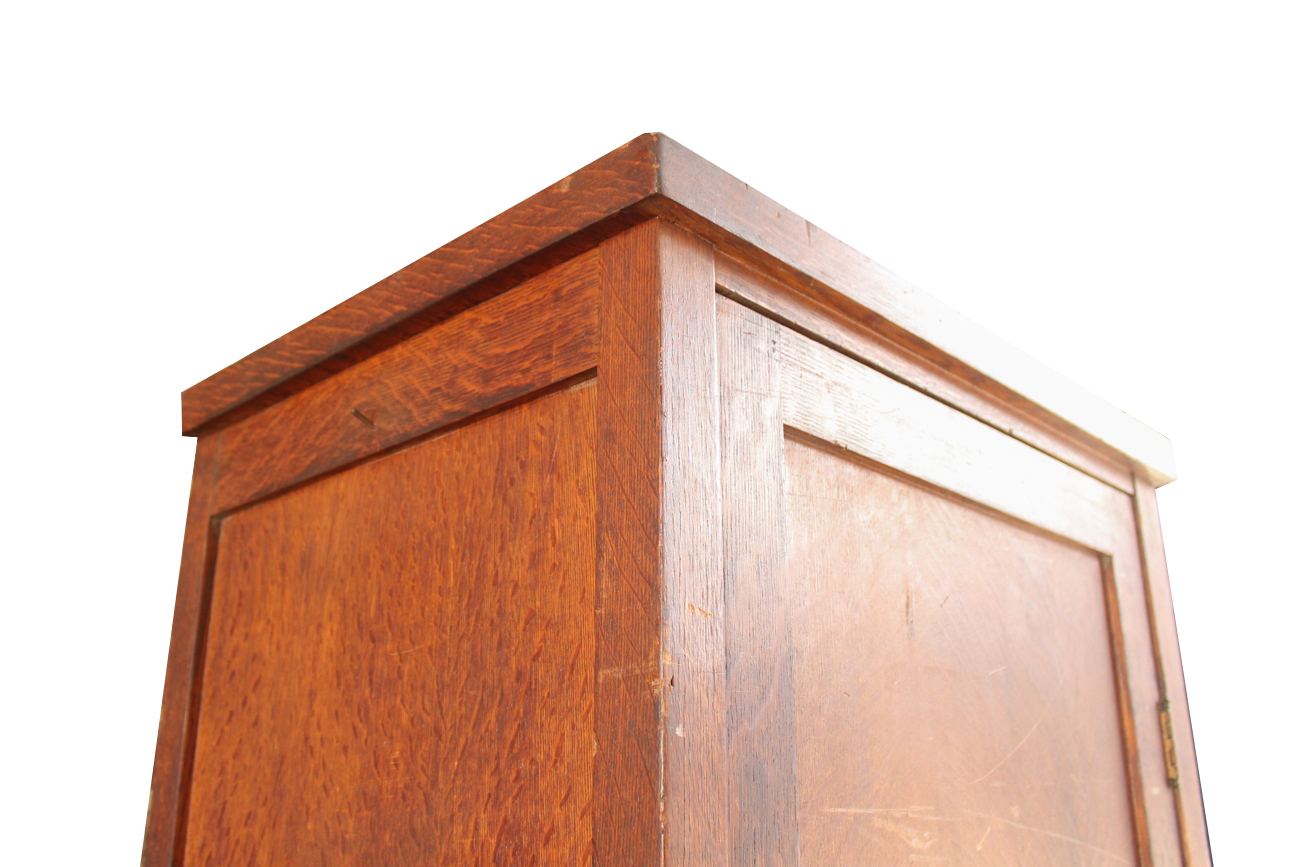 Early 20th Century Tiger Oak Wardrobe