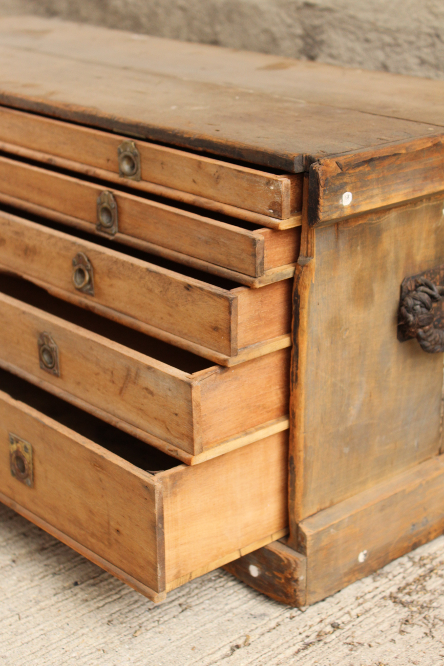 Antique Typeface Drawer