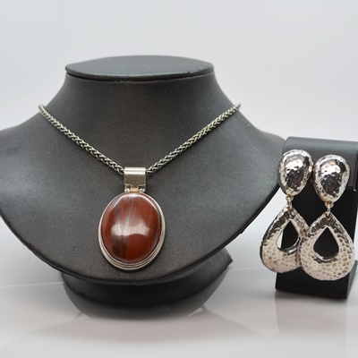 Sterling Silver Iron Jasper Pendant Necklace and Hammered Dangle Clip-On Earrings