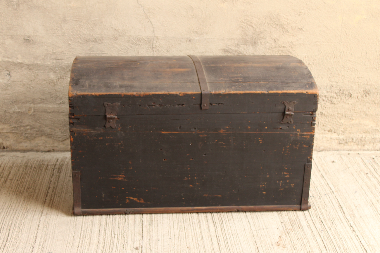 Antique Dome Top Immigrant  Chest