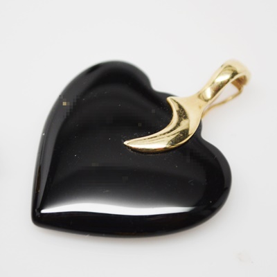 Black Onyx, Amethyst and Lepidocrocite Gold Tone Pendants