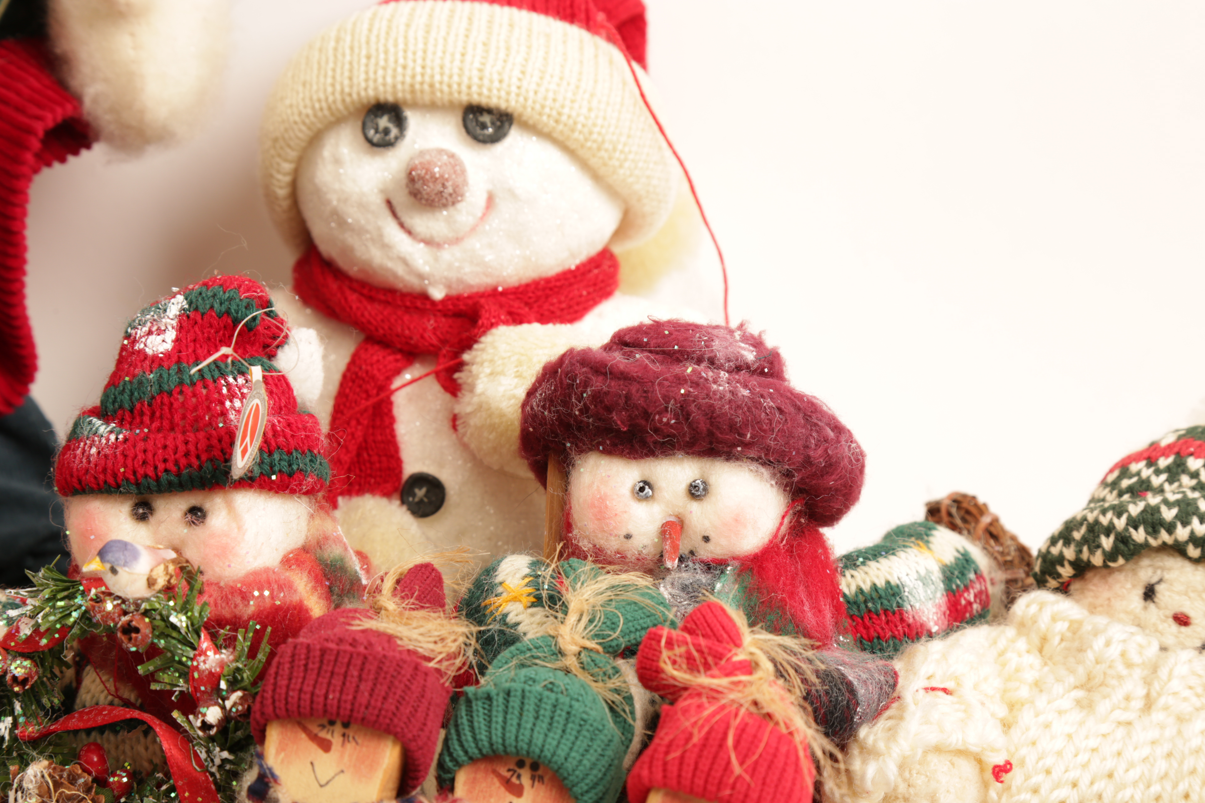 Generous Collection of Snowman-Themed Christmas Decor