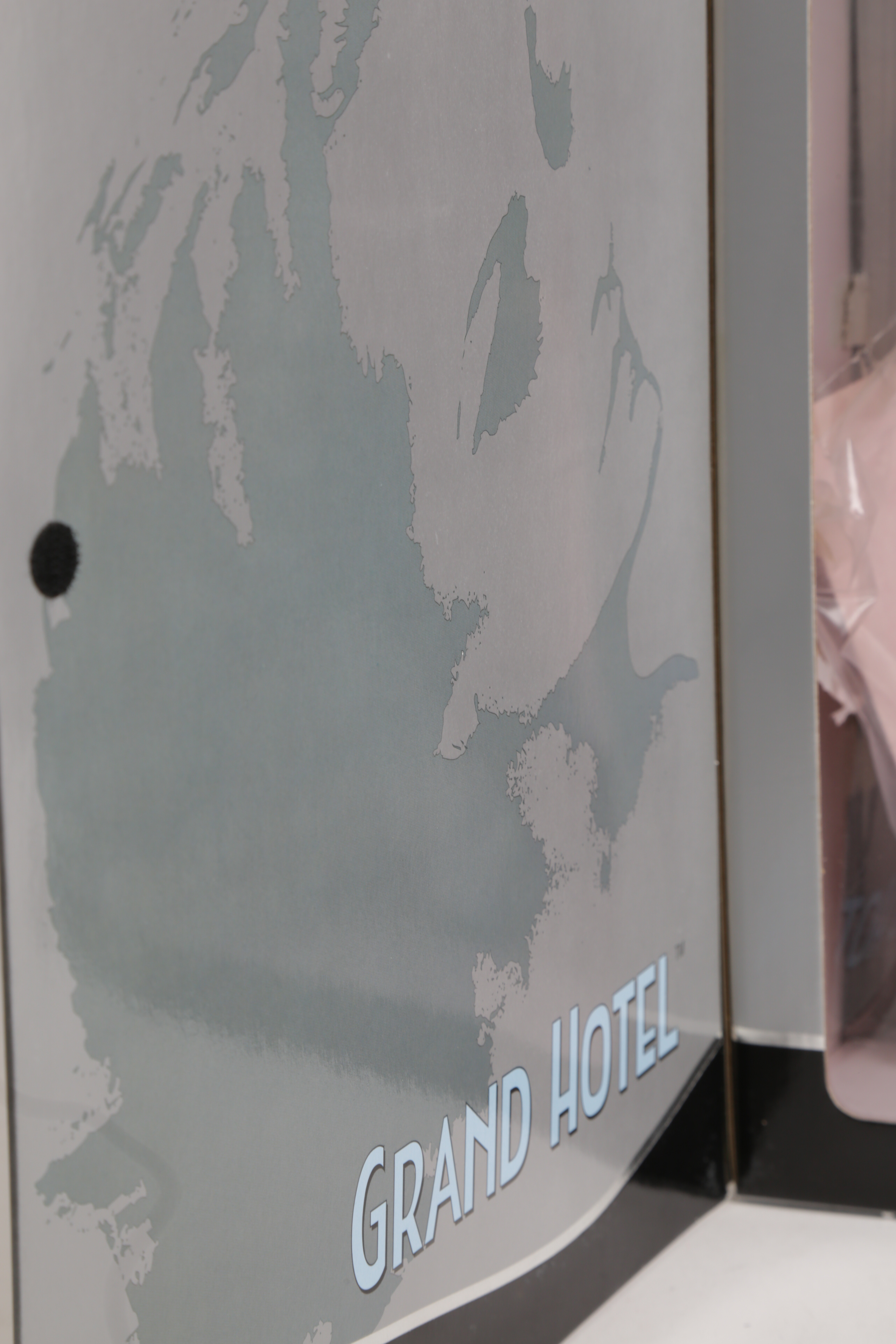 Limited Edition Madame Alexander Greta Garbo "Grand Hotel" Doll