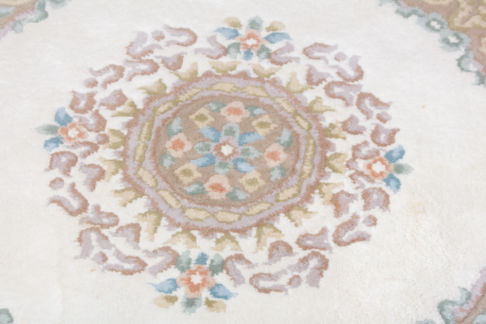 Hand-Knotted Chinese Sculpted Wool Round Rug