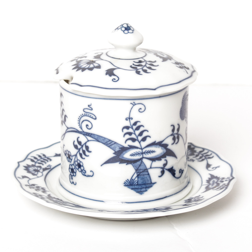 Blue Danube Honey Pot With Plate