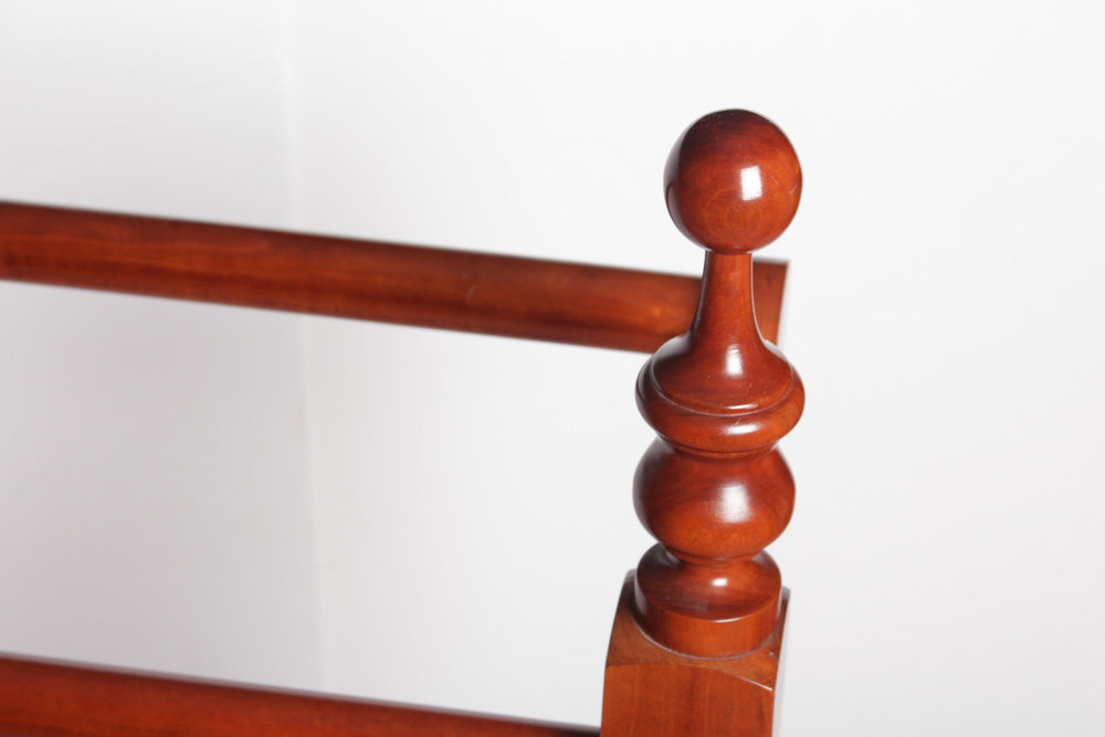 Vintage Handmade Quilt with Colonial Style Quilt Stand