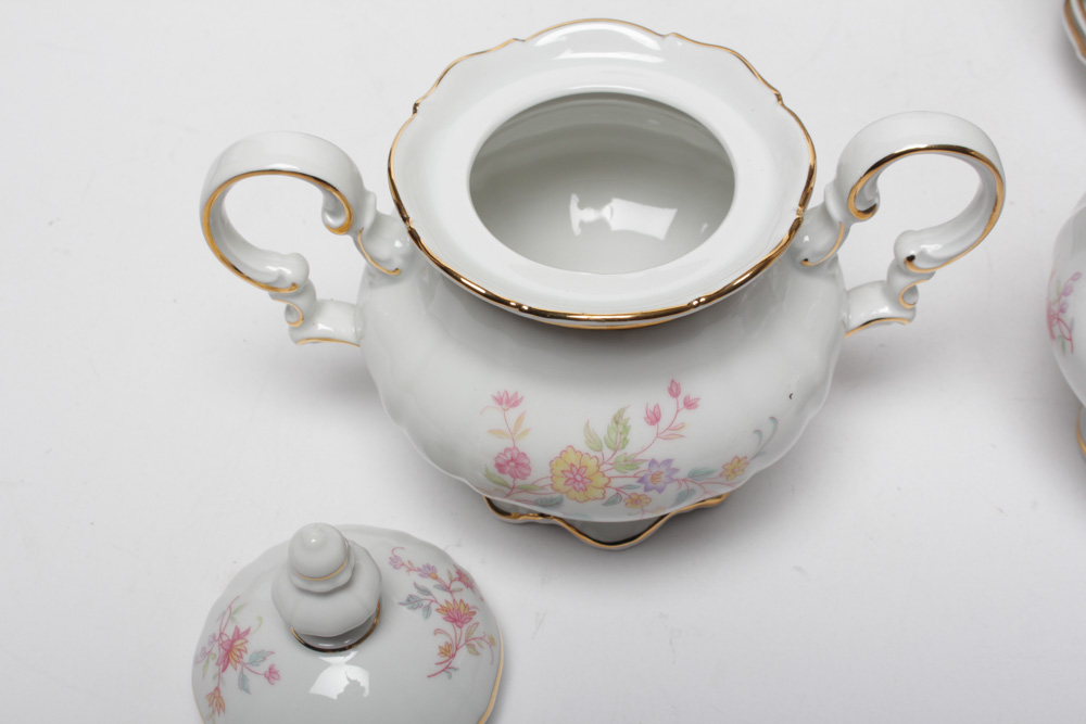 Vintage Hutschenreuther Selb "Afton" Bavarian China Service for Twelve