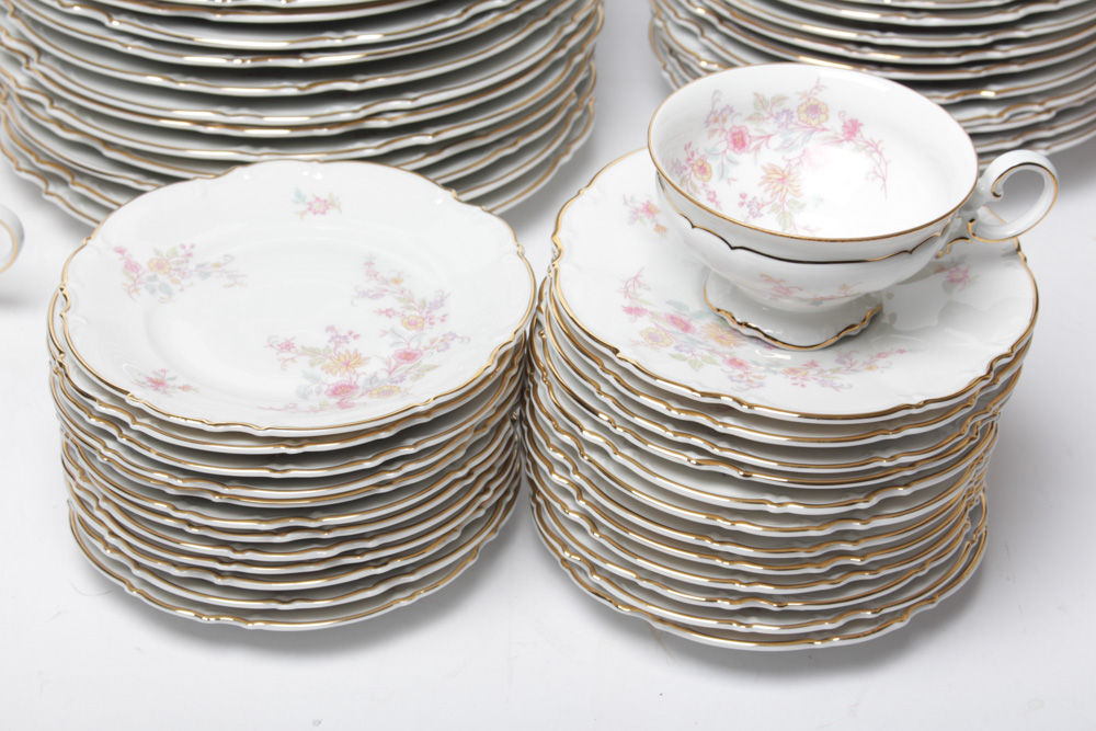 Vintage Hutschenreuther Selb "Afton" Bavarian China Service for Twelve