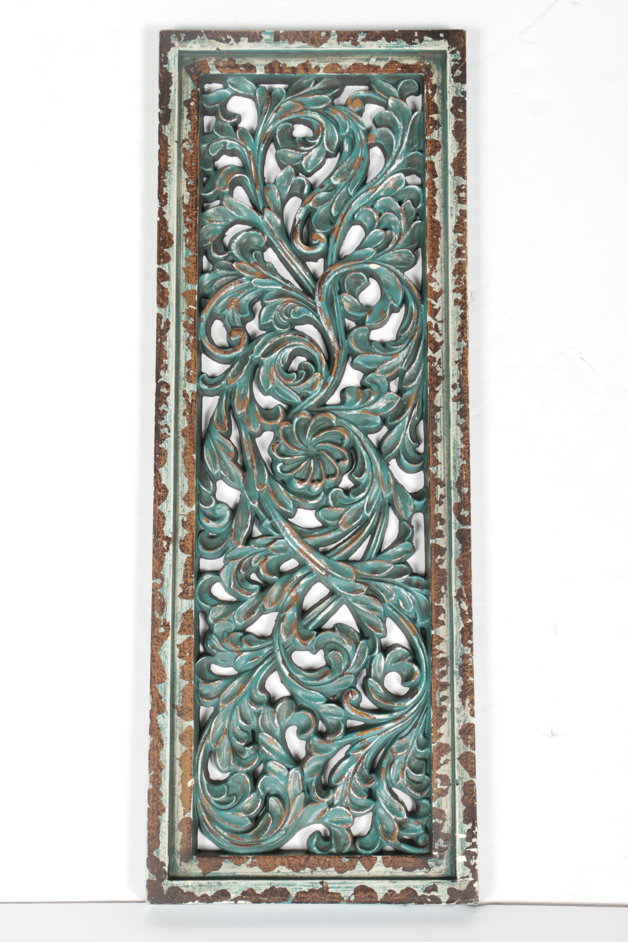 Decorative Wooden Wall Hanging