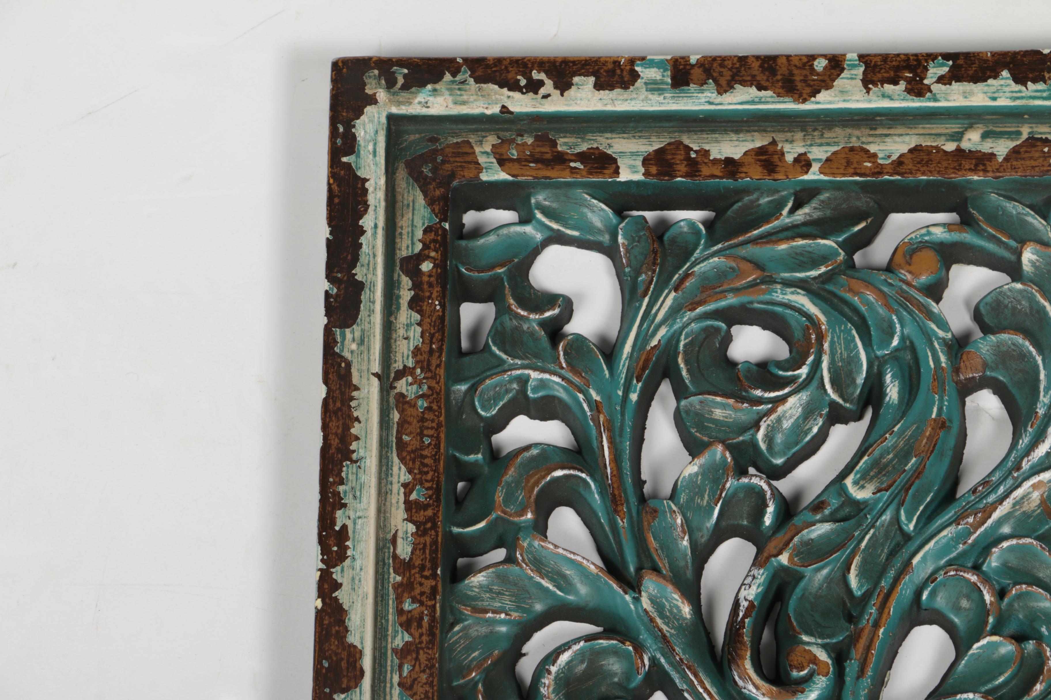 Decorative Wooden Wall Hanging