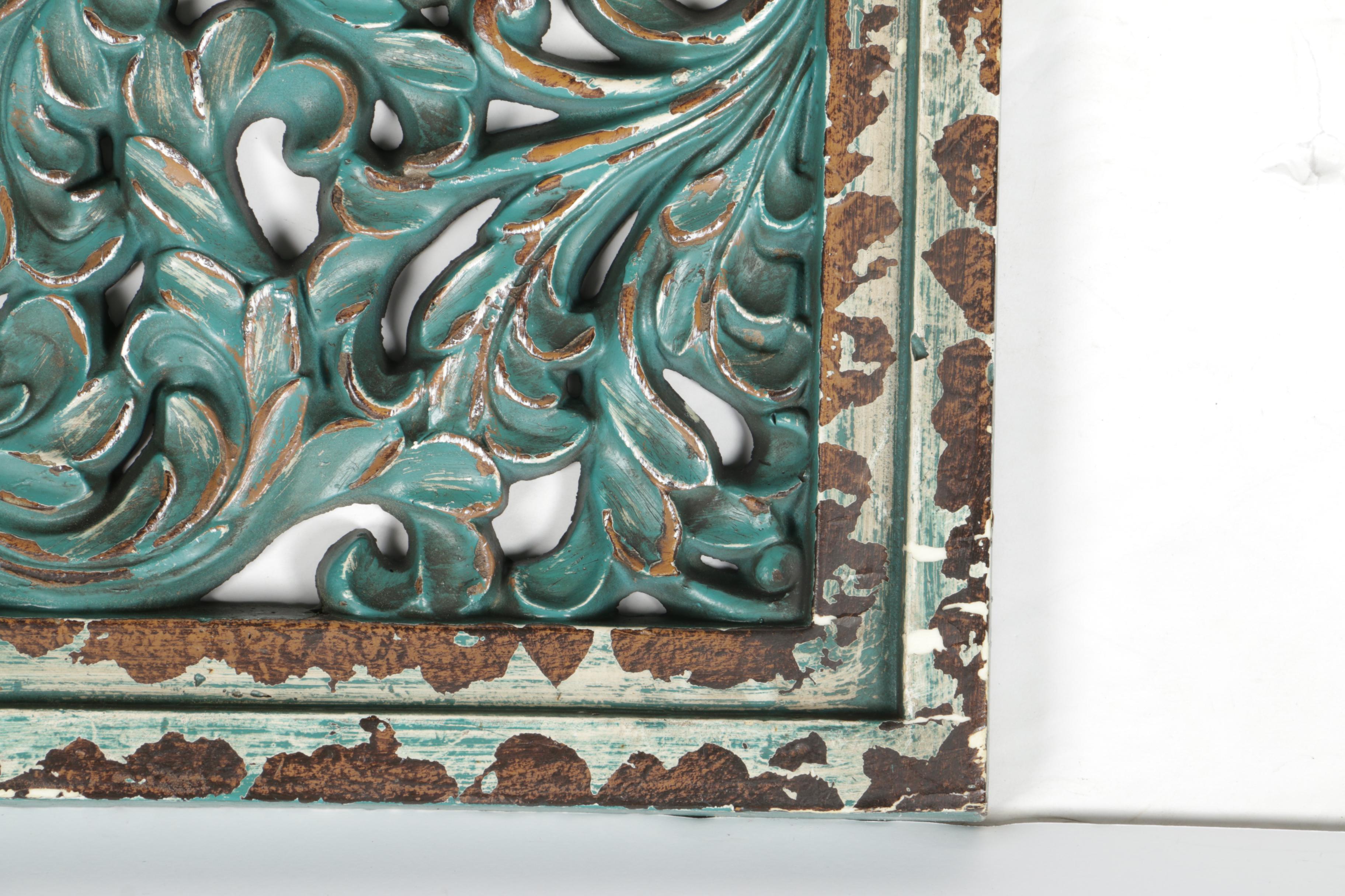 Decorative Wooden Wall Hanging