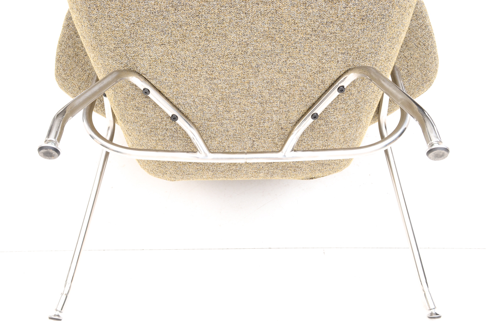 Womb Style Lounge Chair and Foot Stool