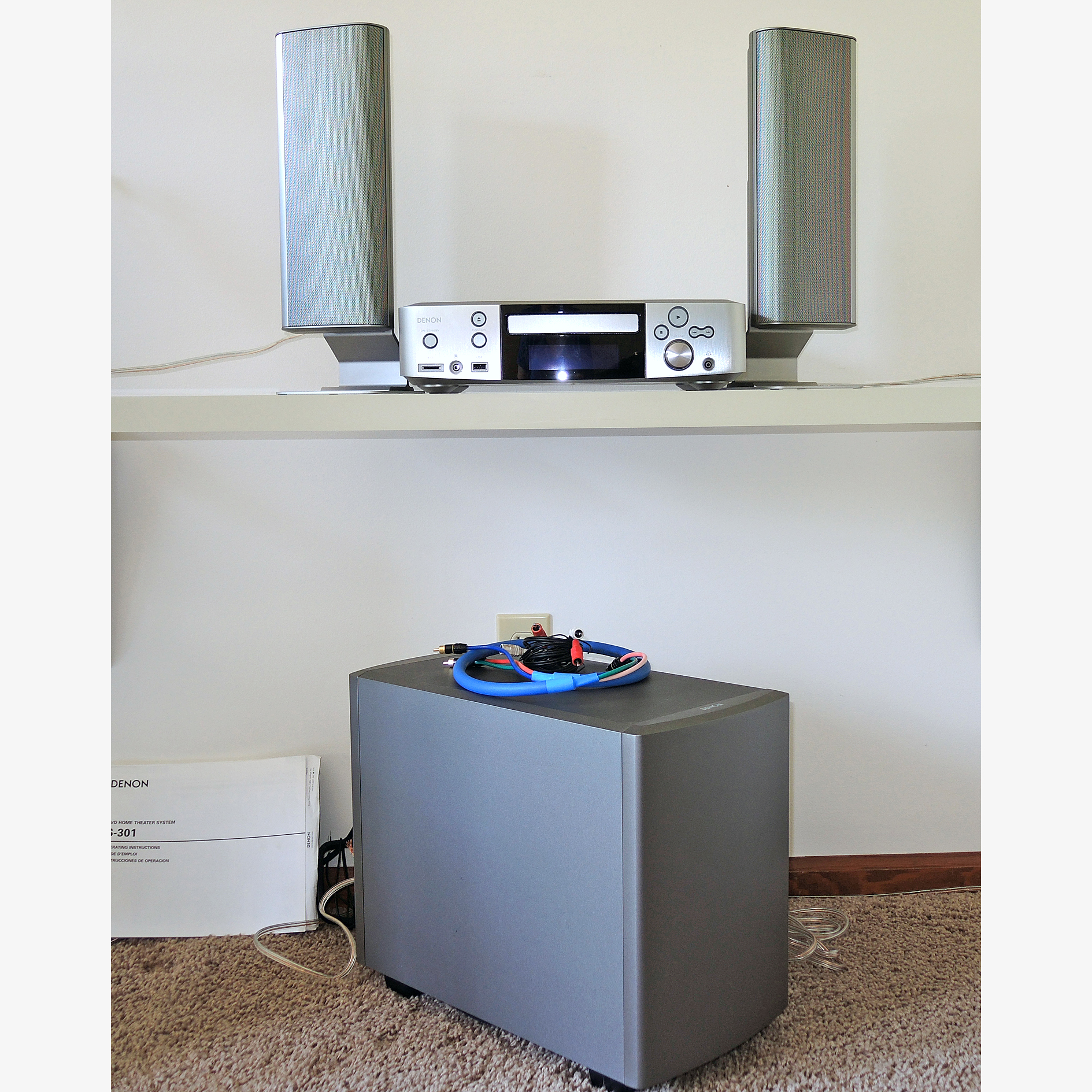 Denon S-301 DVD Home Theater System with Speakers