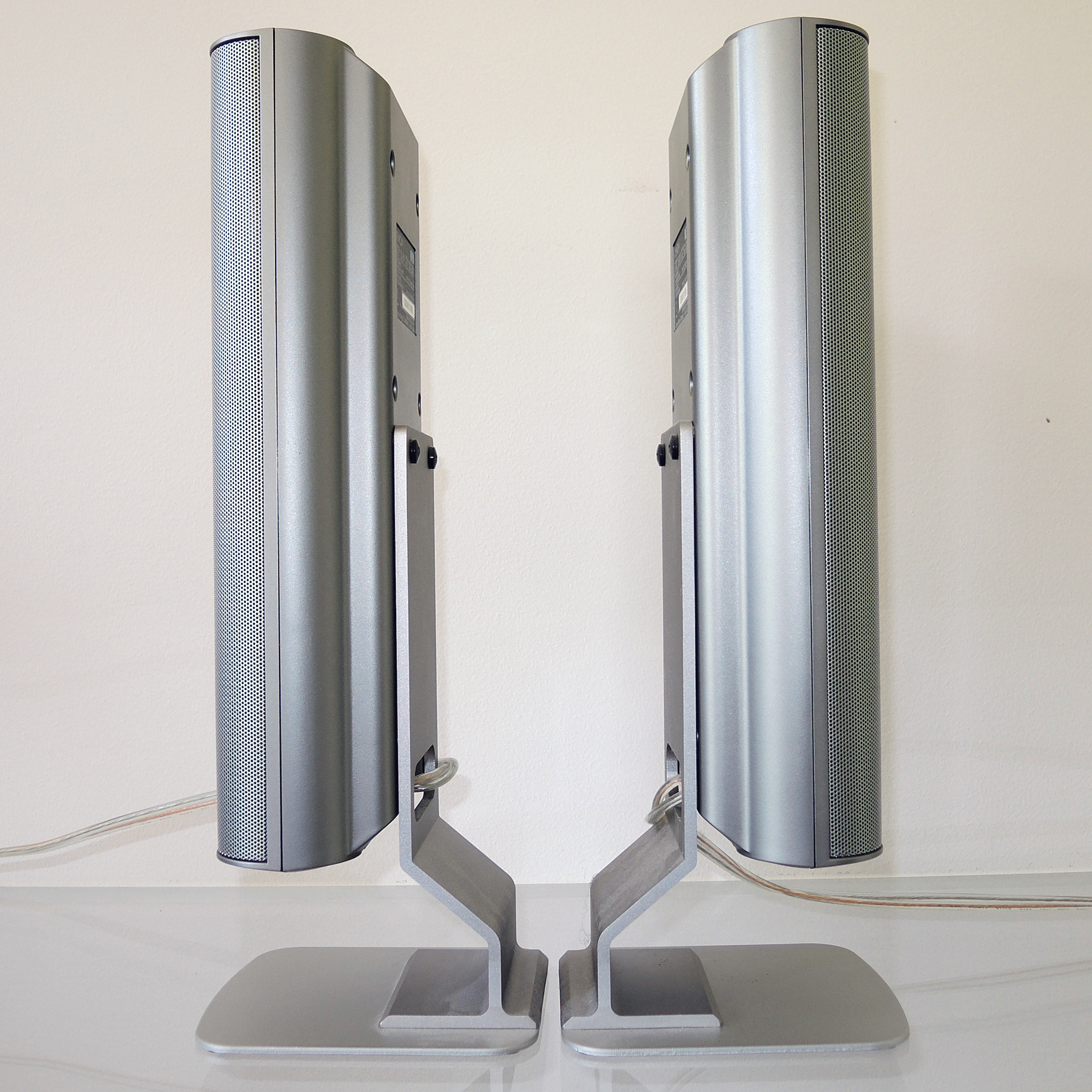 Denon S-301 DVD Home Theater System with Speakers