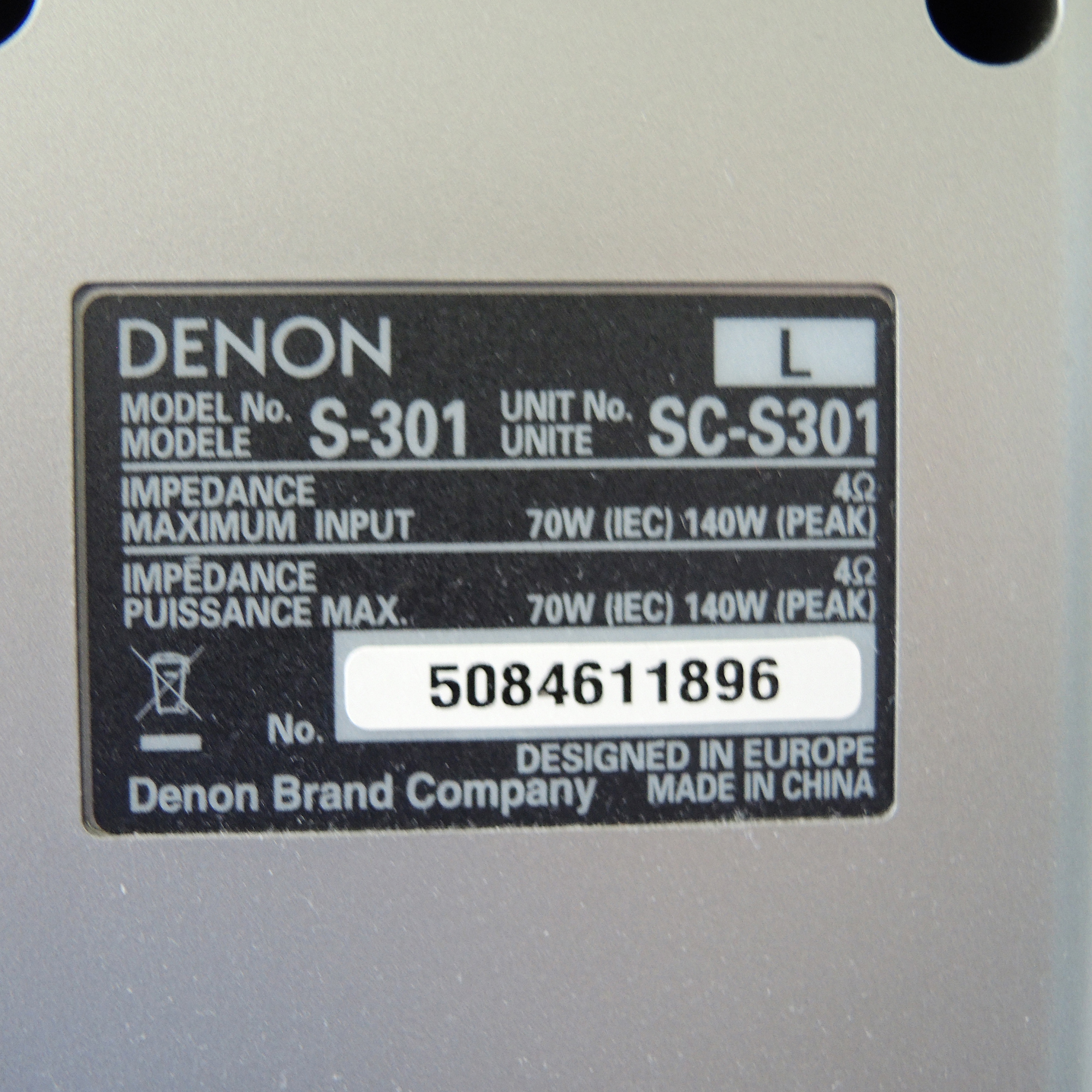 Denon S-301 DVD Home Theater System with Speakers