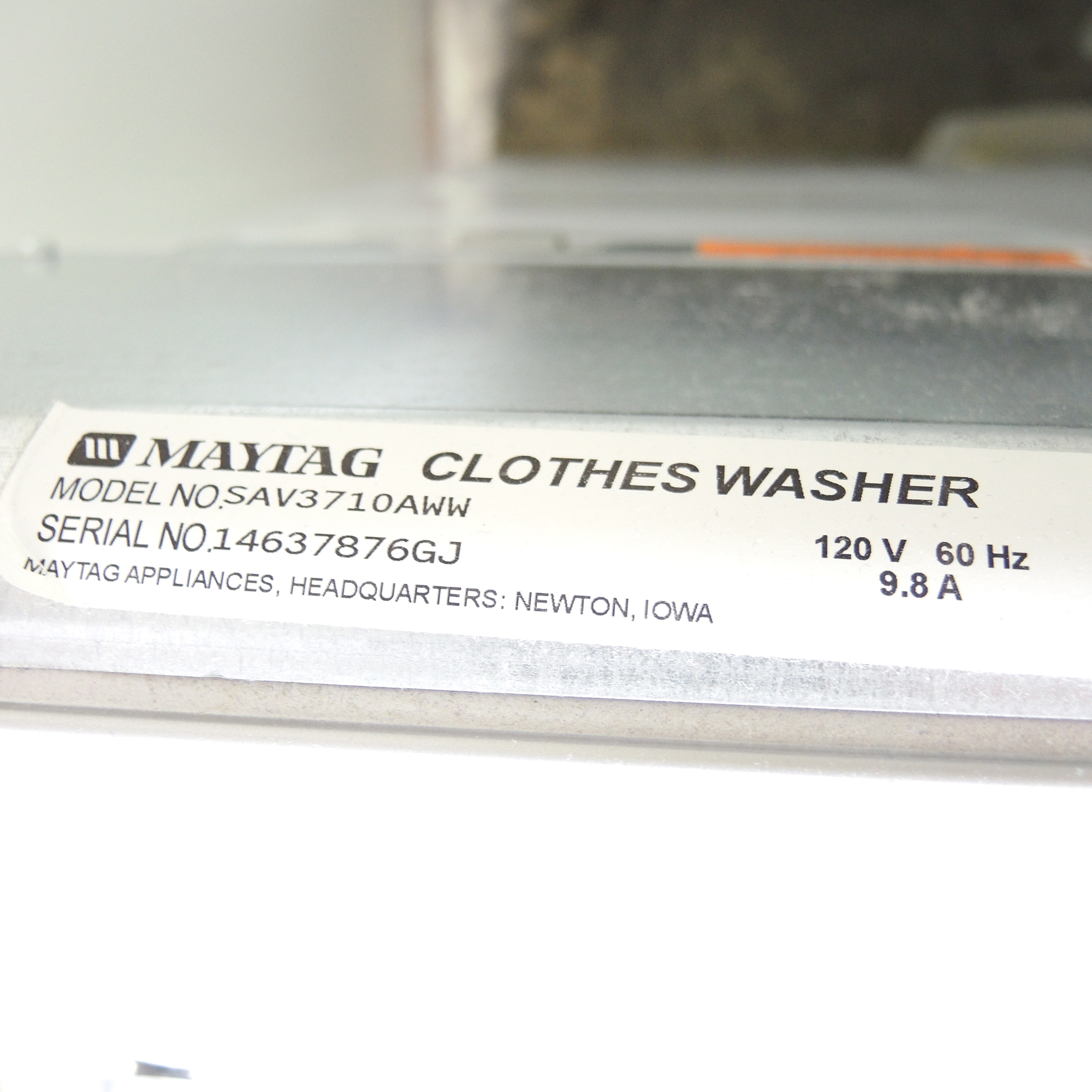 White Maytag Washer and Dryer Set