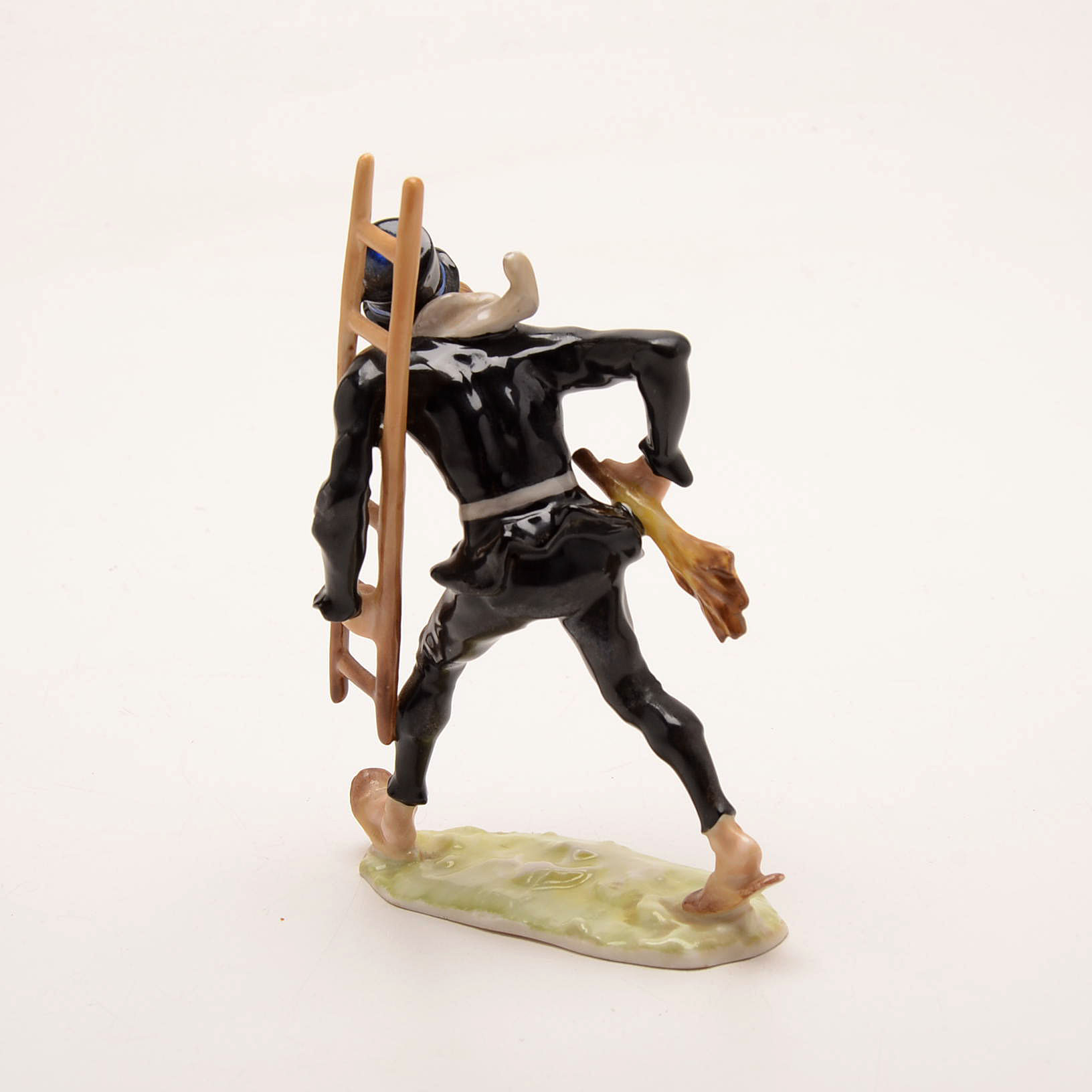 Three Karl Tutter Lorenz Hutchenreuther Kunstabteilung Figurines