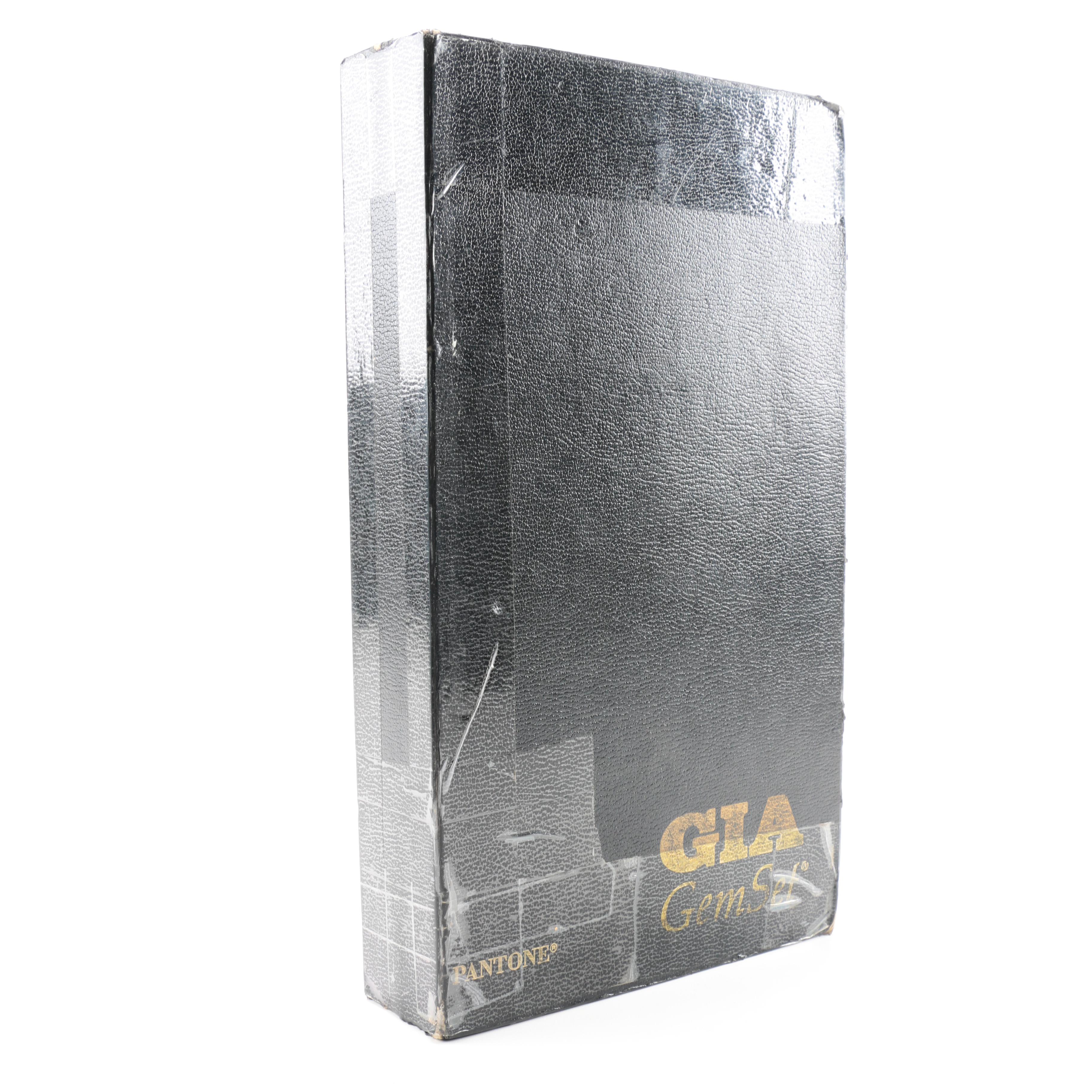 Pantone GIA Gemstone Color Reference Set